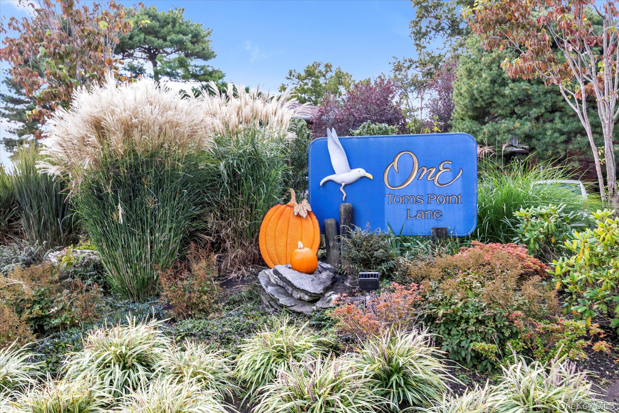 1 Toms Point Lane # Bldg.#2, Apt.4A, Port Washington, NY 11050