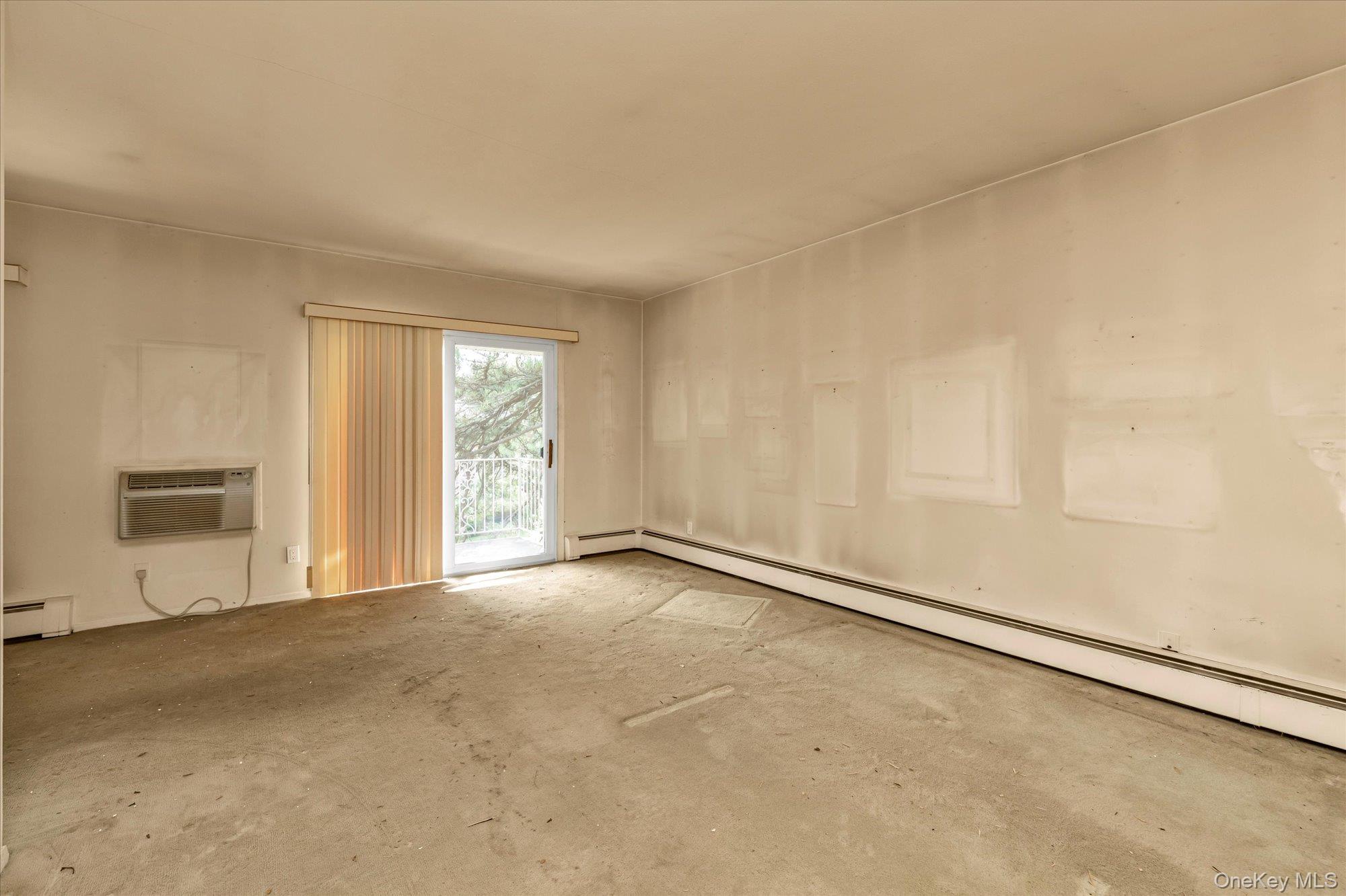 1 Toms Point Lane # Bldg.#2, Apt.4A, Port Washington, NY 11050