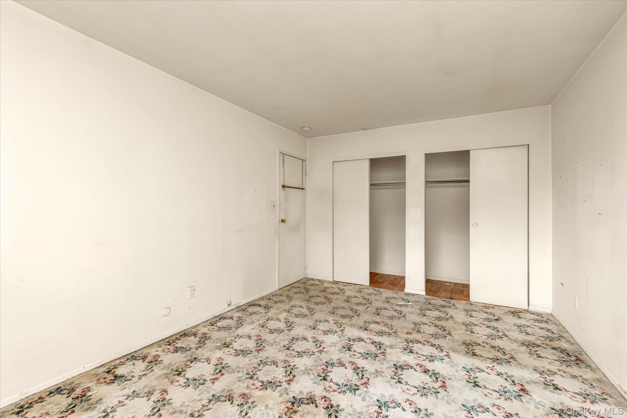 1 Toms Point Lane # Bldg.#2, Apt.4A, Port Washington, NY 11050