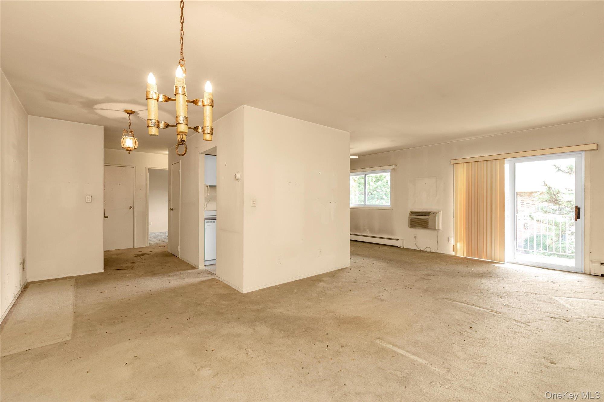 1 Toms Point Lane # Bldg.#2, Apt.4A, Port Washington, NY 11050