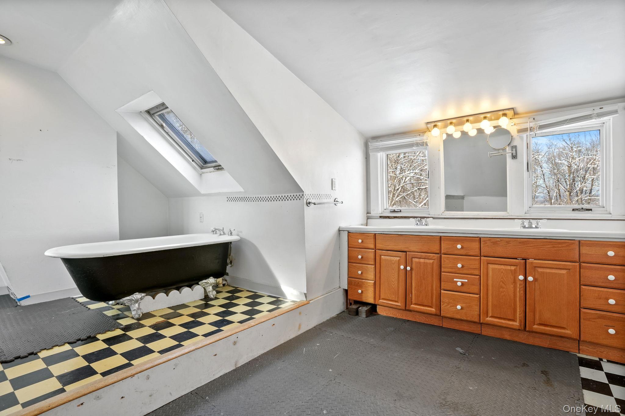 1780 Strawberry Road, Mohegan Lake, NY 10547