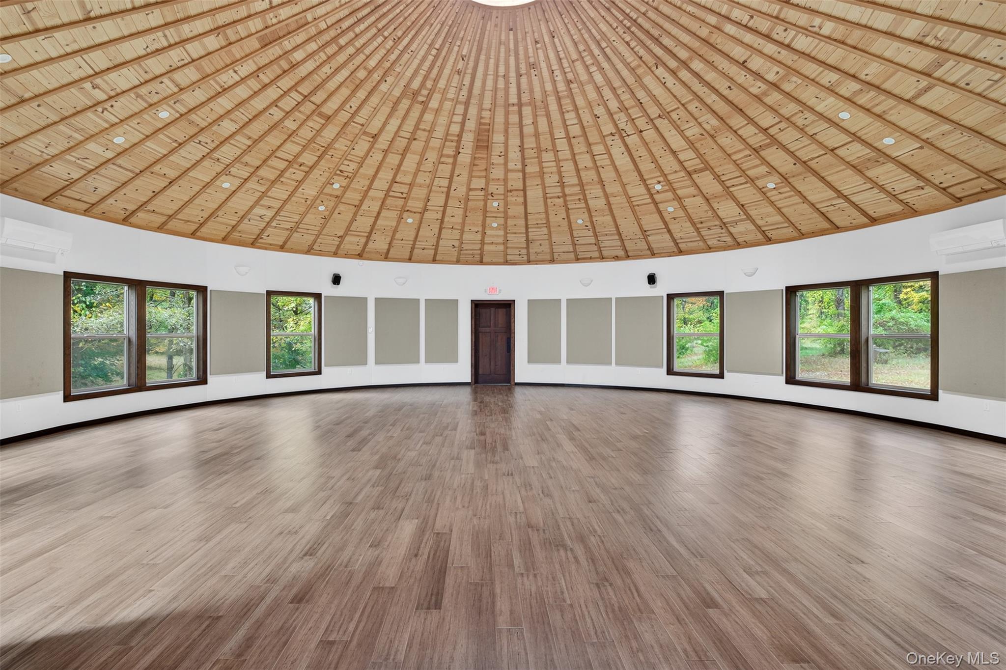 3588 Main Street, Stone Ridge, NY 12484