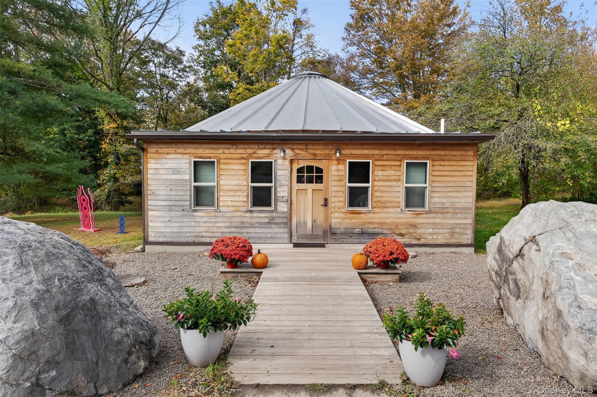 3588 Main Street, Stone Ridge, NY 12484