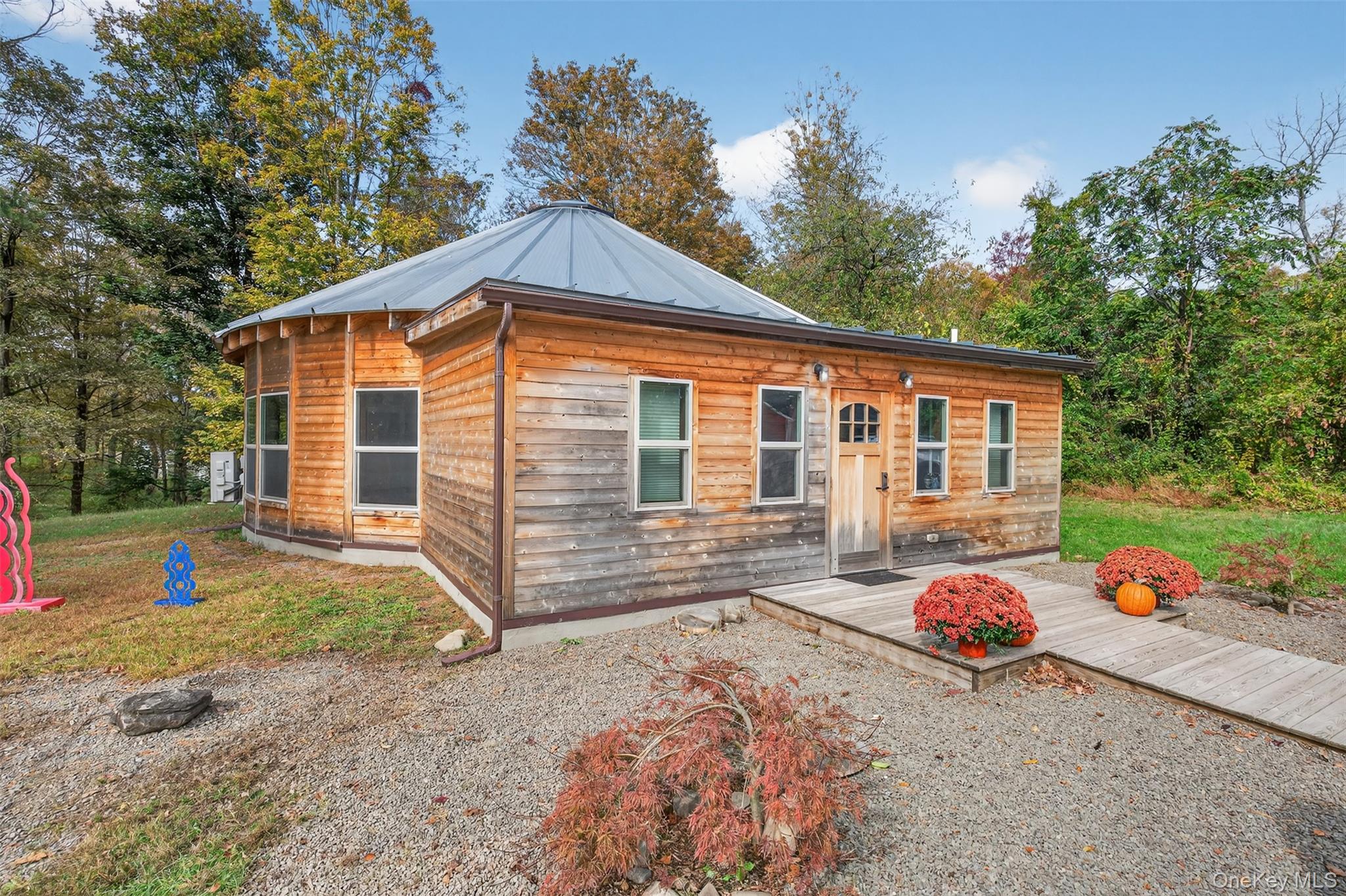 3588 Main Street, Stone Ridge, NY 12484