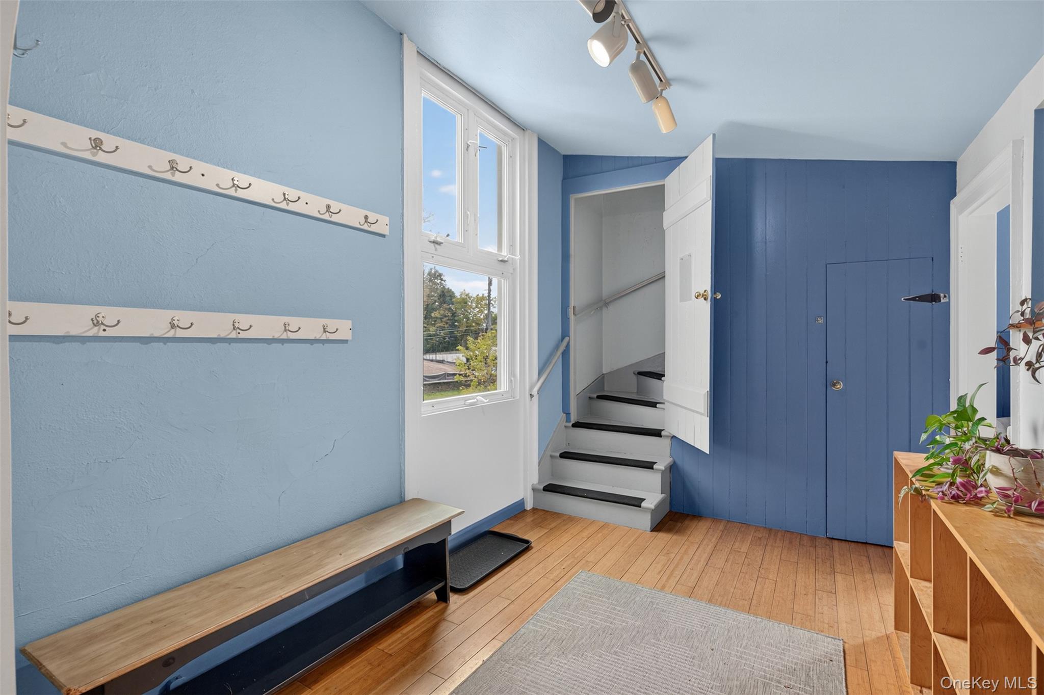 3588 Main Street, Stone Ridge, NY 12484