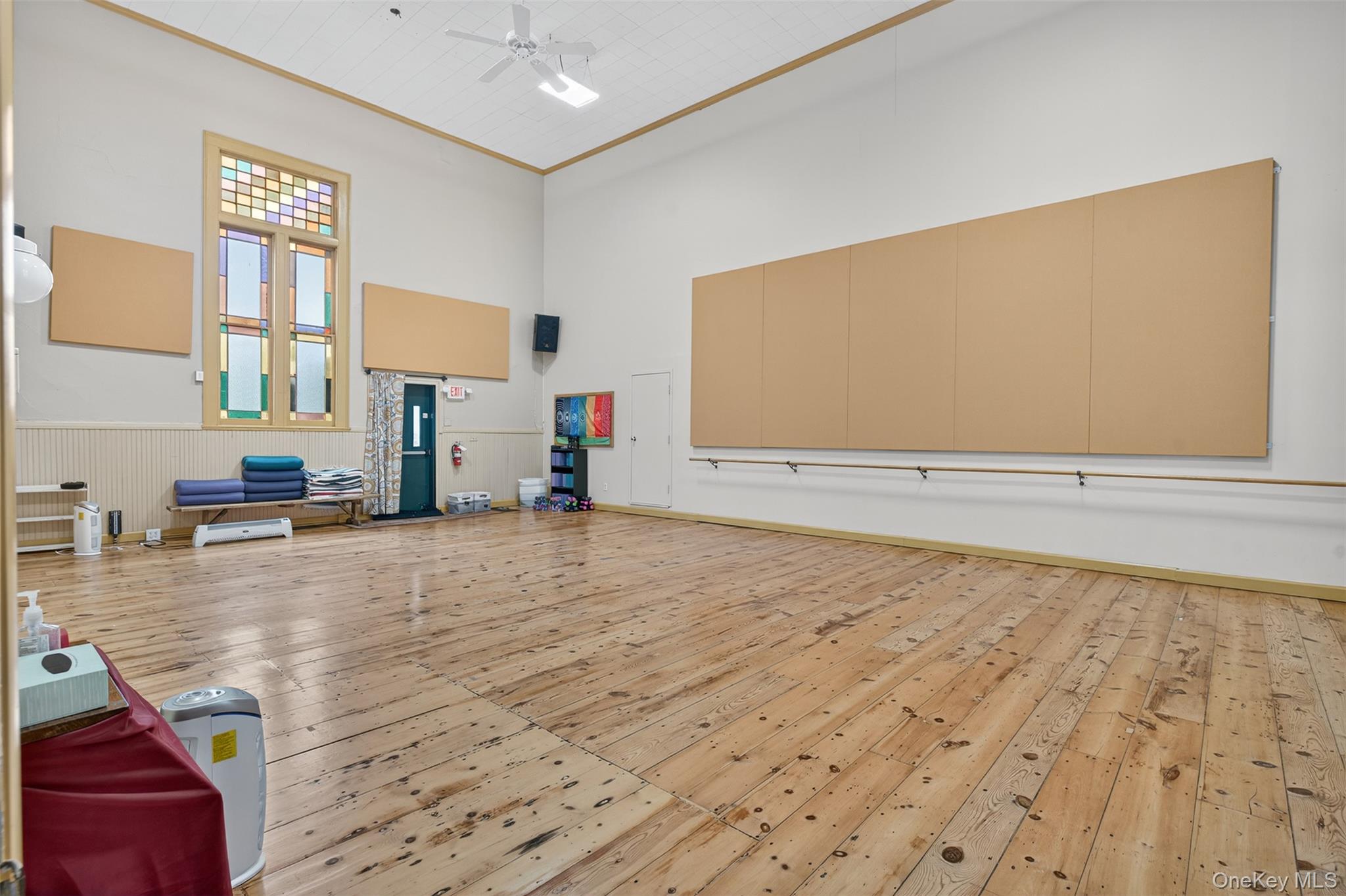 3588 Main Street, Stone Ridge, NY 12484