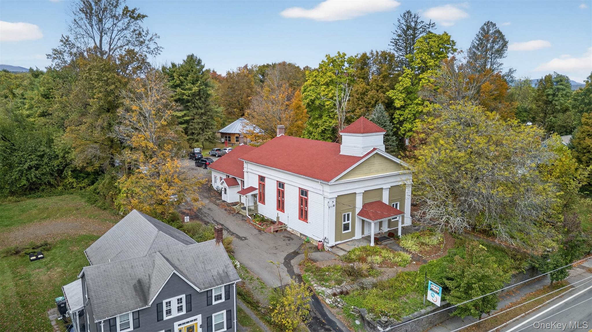 3588 Main Street, Stone Ridge, NY 12484