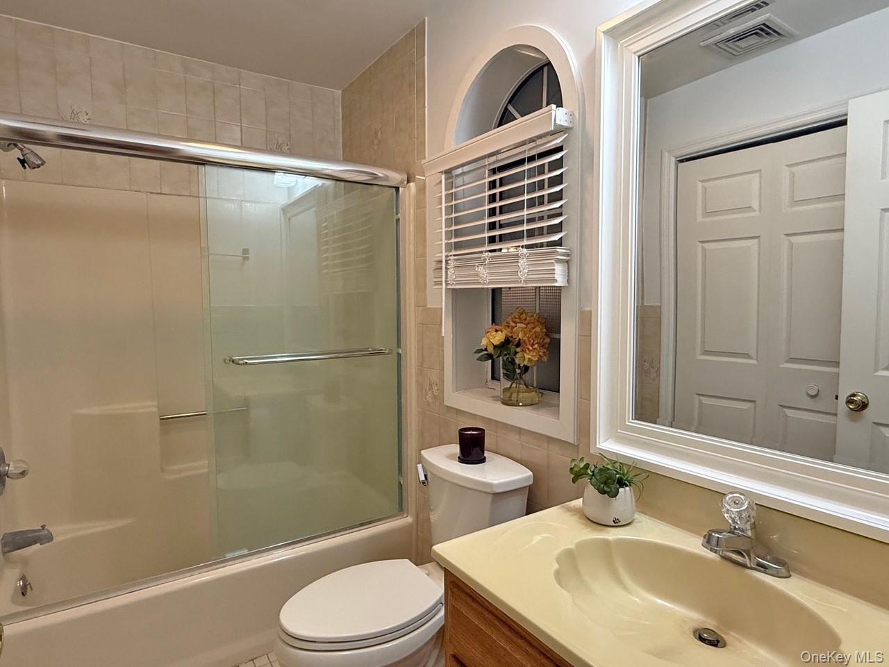 45 Tivoli Gardens, Tivoli, NY 12583