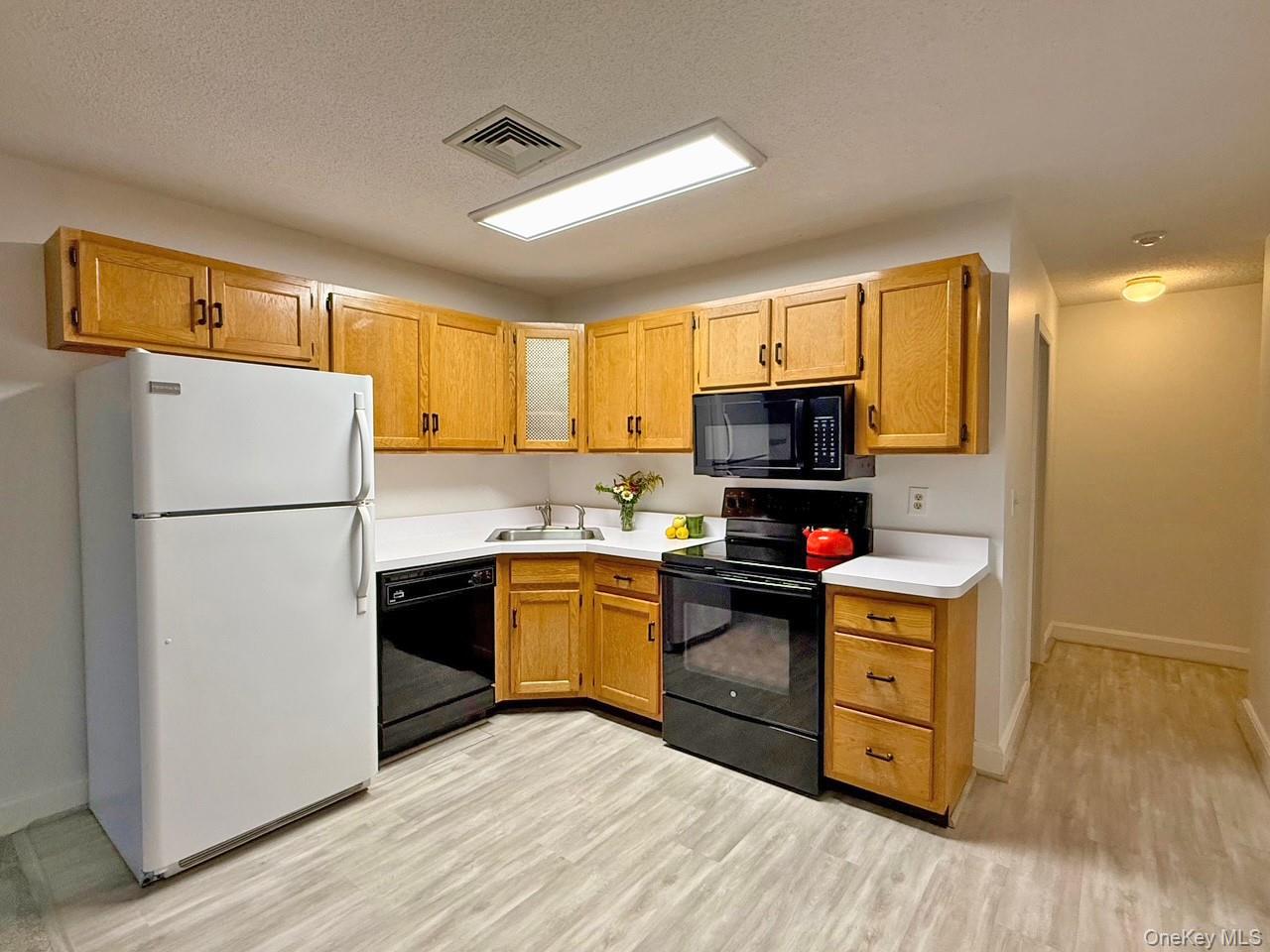 45 Tivoli Gardens, Tivoli, NY 12583