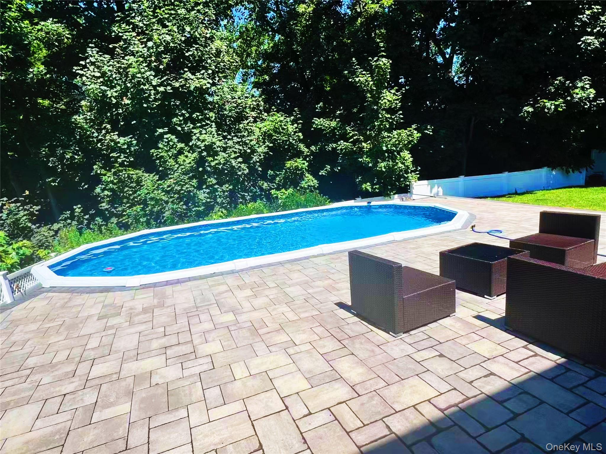 23 Bowman Lane, Kings Park, NY 11754