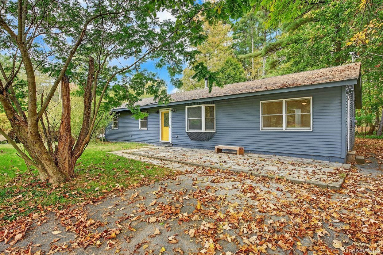 5 Lazy Brook Lane, Woodstock, NY 12498