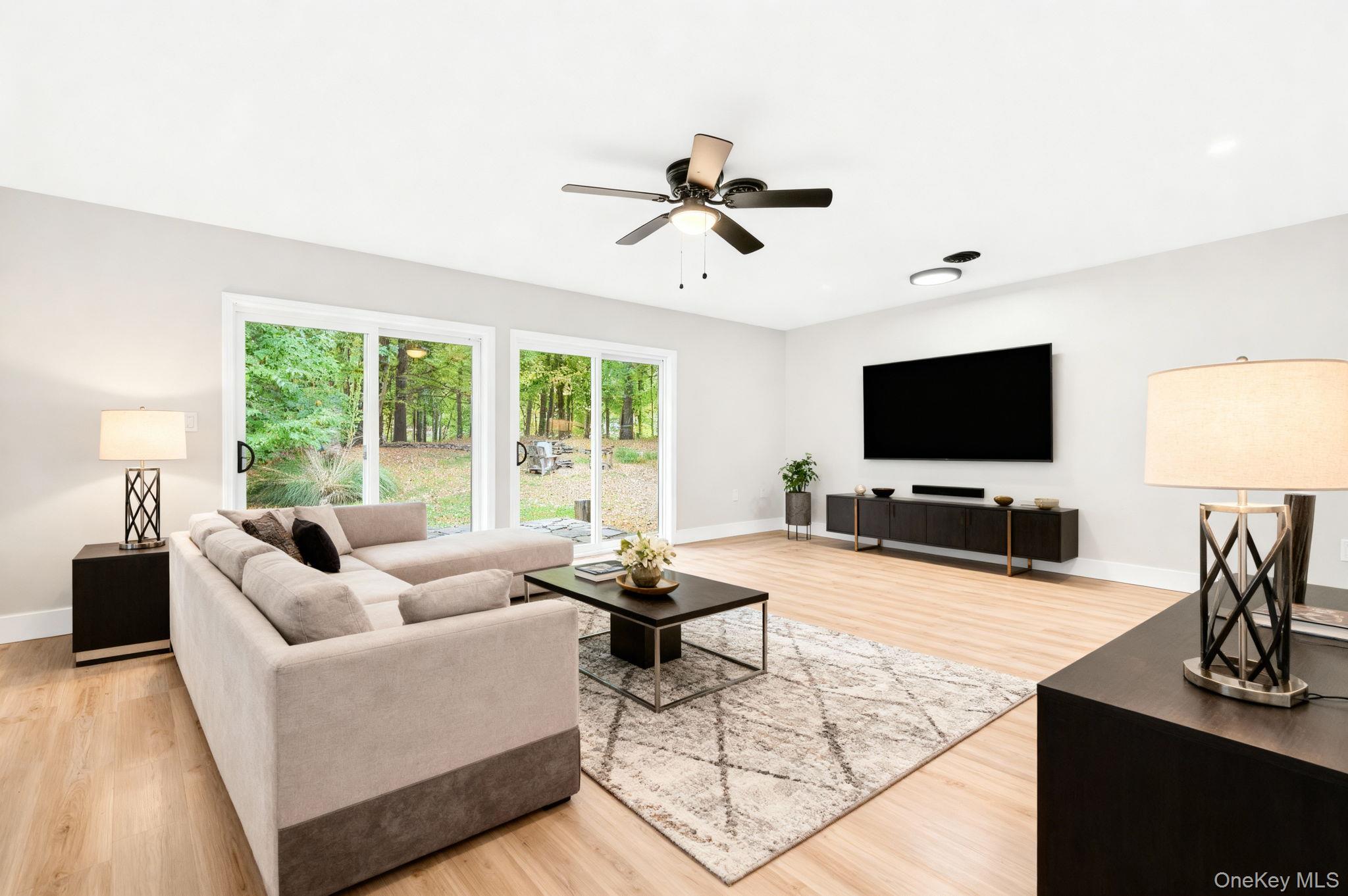 5 Lazy Brook Lane, Woodstock, NY 12498