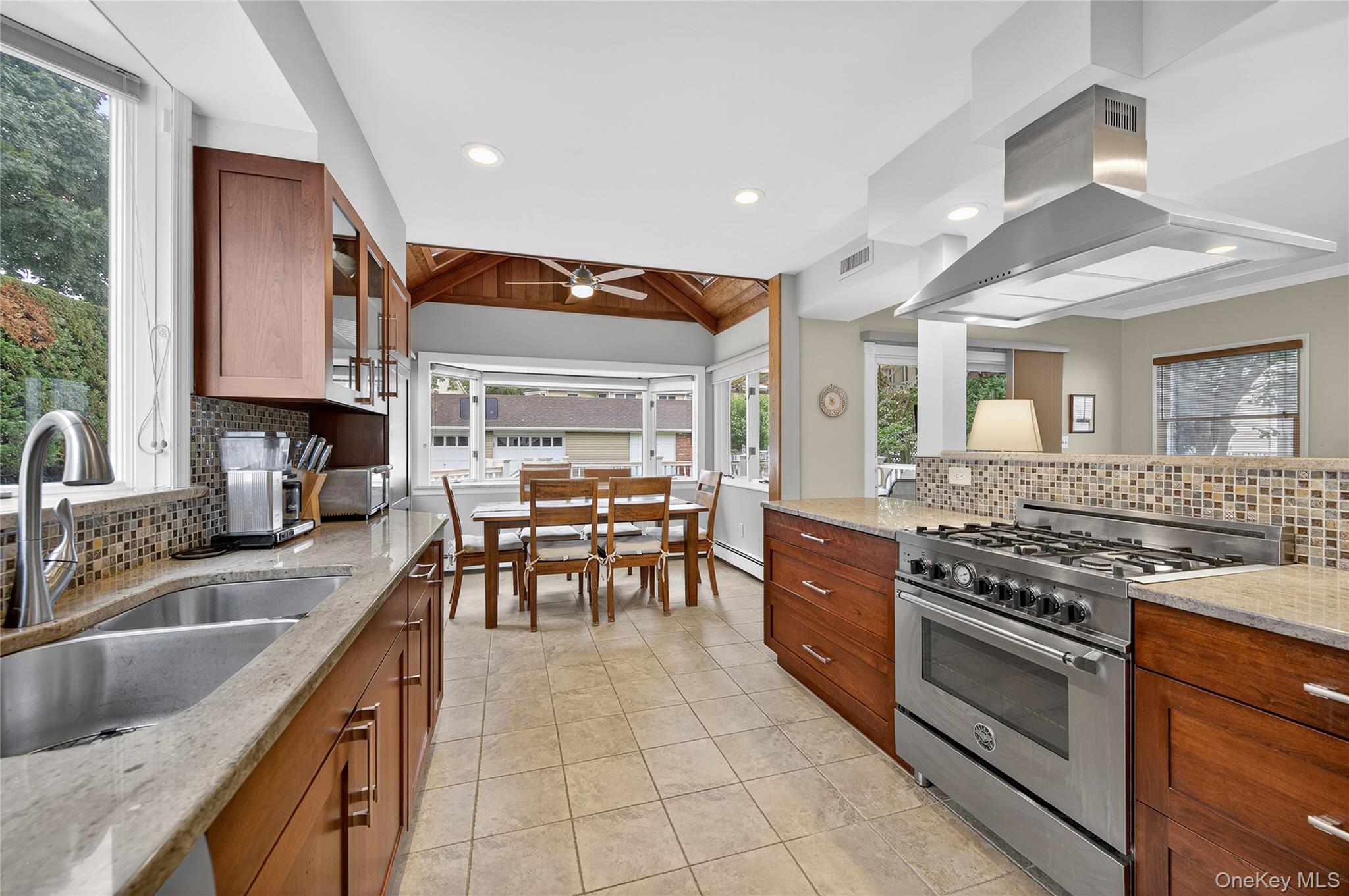 149 Hughes Place, Albertson, NY 11507