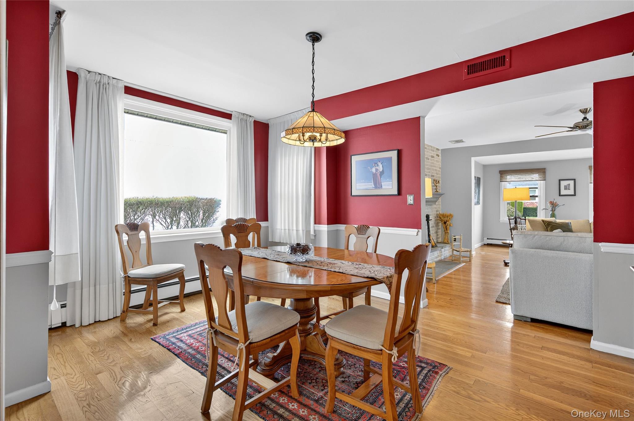 149 Hughes Place, Albertson, NY 11507