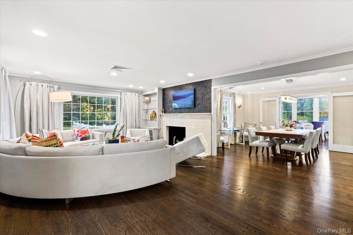 6 Valley Place, Harrison, NY 10528