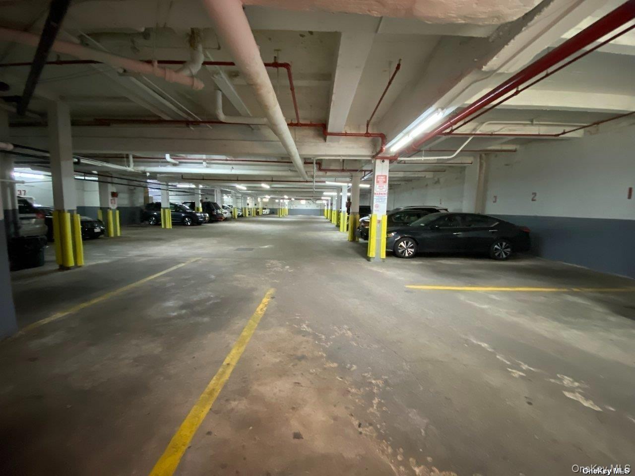 63-60 102nd Street # D7, Rego Park, NY 11374