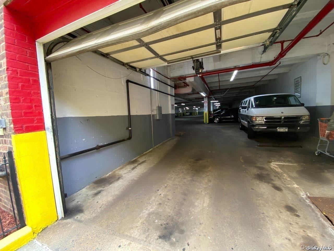 63-60 102nd Street # D7, Rego Park, NY 11374