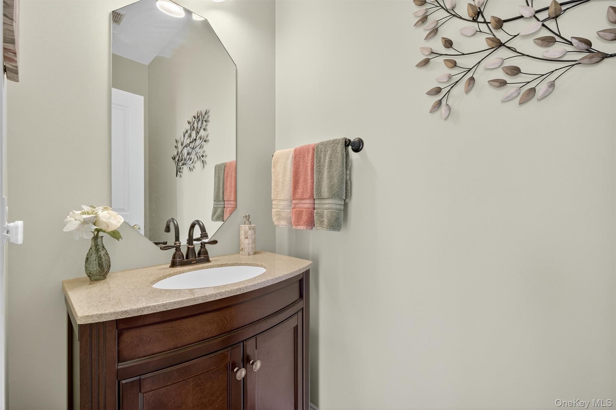 15 Champlain Drive, Hopewell Junction, NY 12533