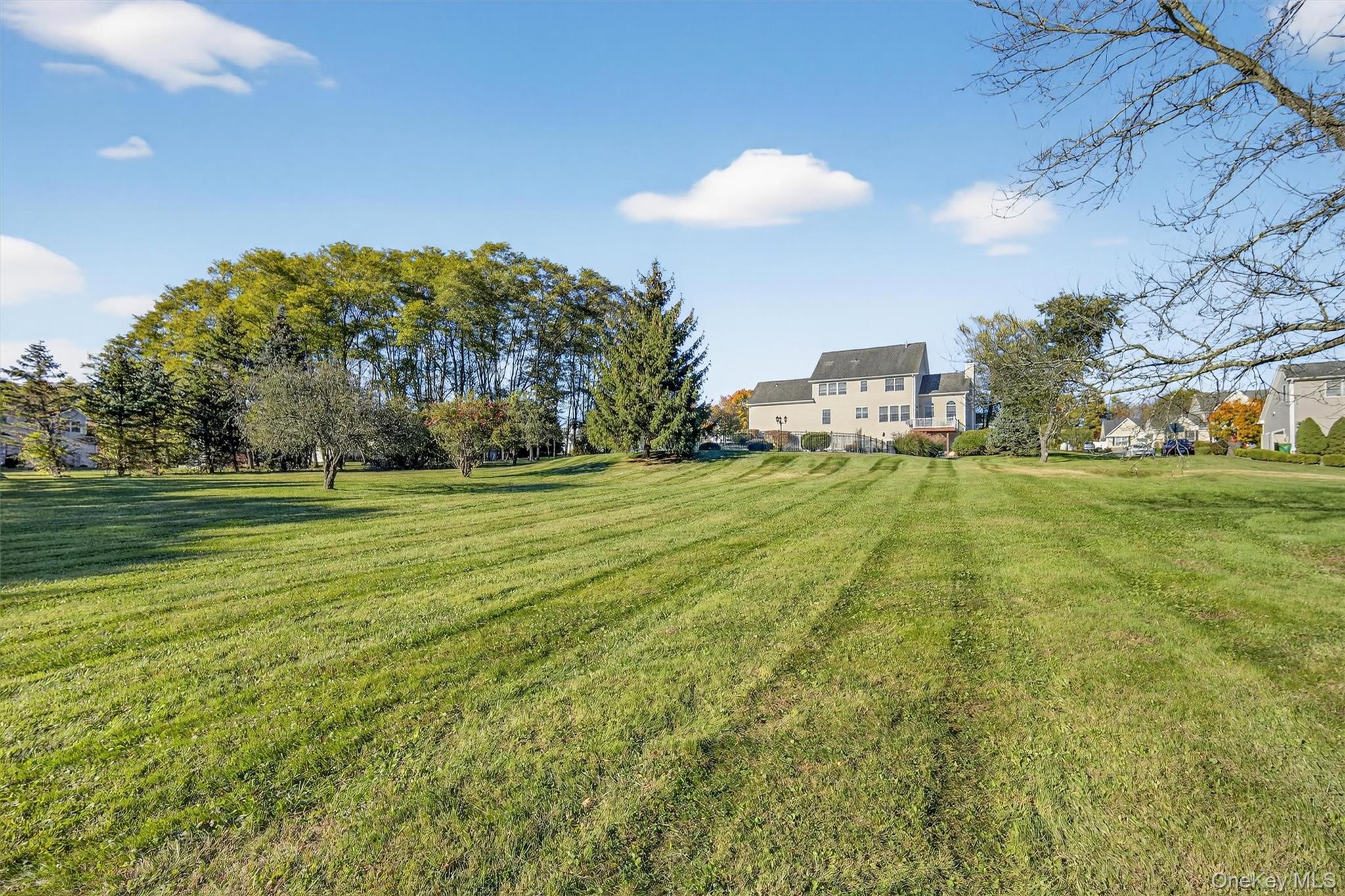 15 Champlain Drive, Hopewell Junction, NY 12533