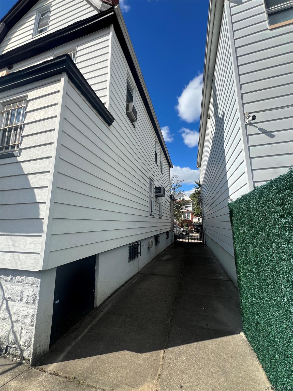 86-38 54 Avenue, Elmhurst, NY 11373