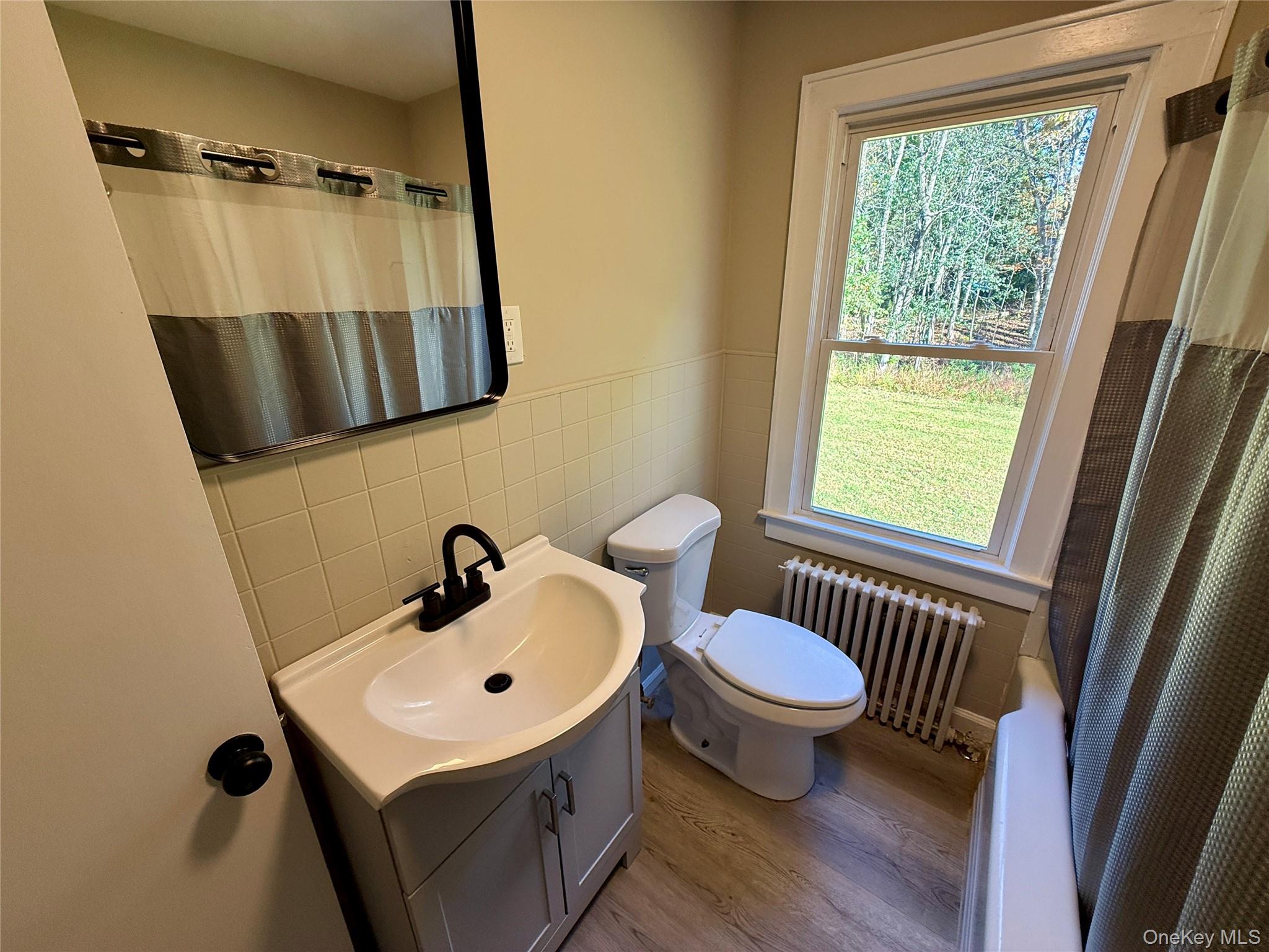 190 State Route 32 N, New Paltz, NY 12561