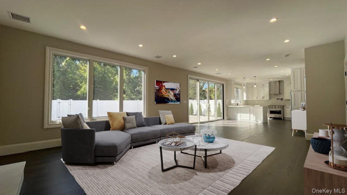 7 Crescent Cove Drive, Seaford, NY 11783