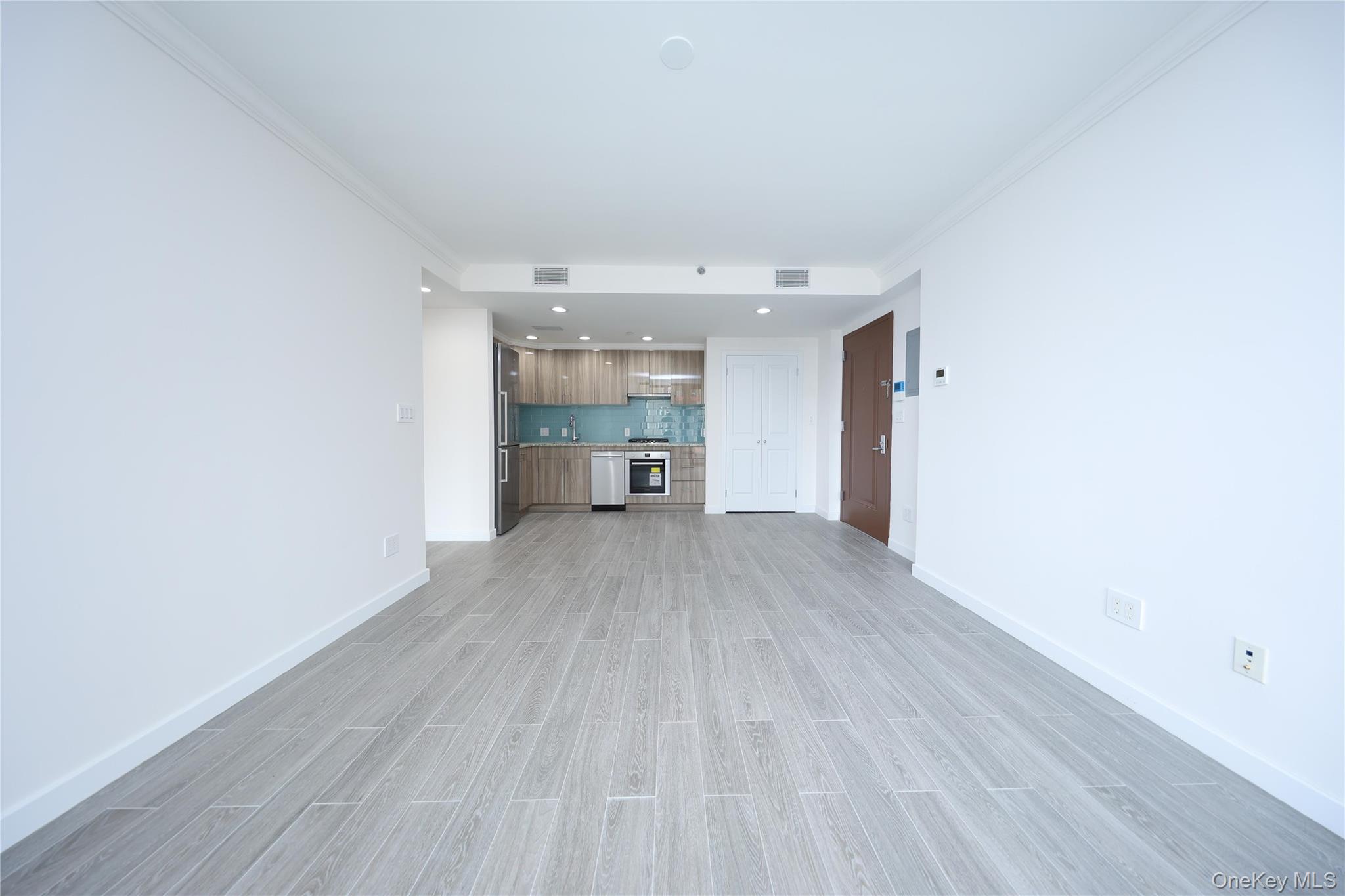 13227 41st Road # 4A, Flushing, NY 11355