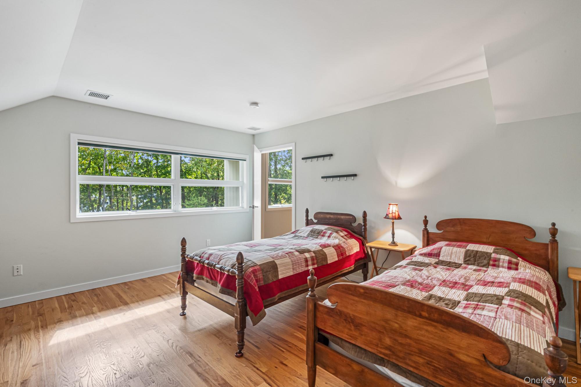 150 Montauk Highway, Westhampton, NY 11977