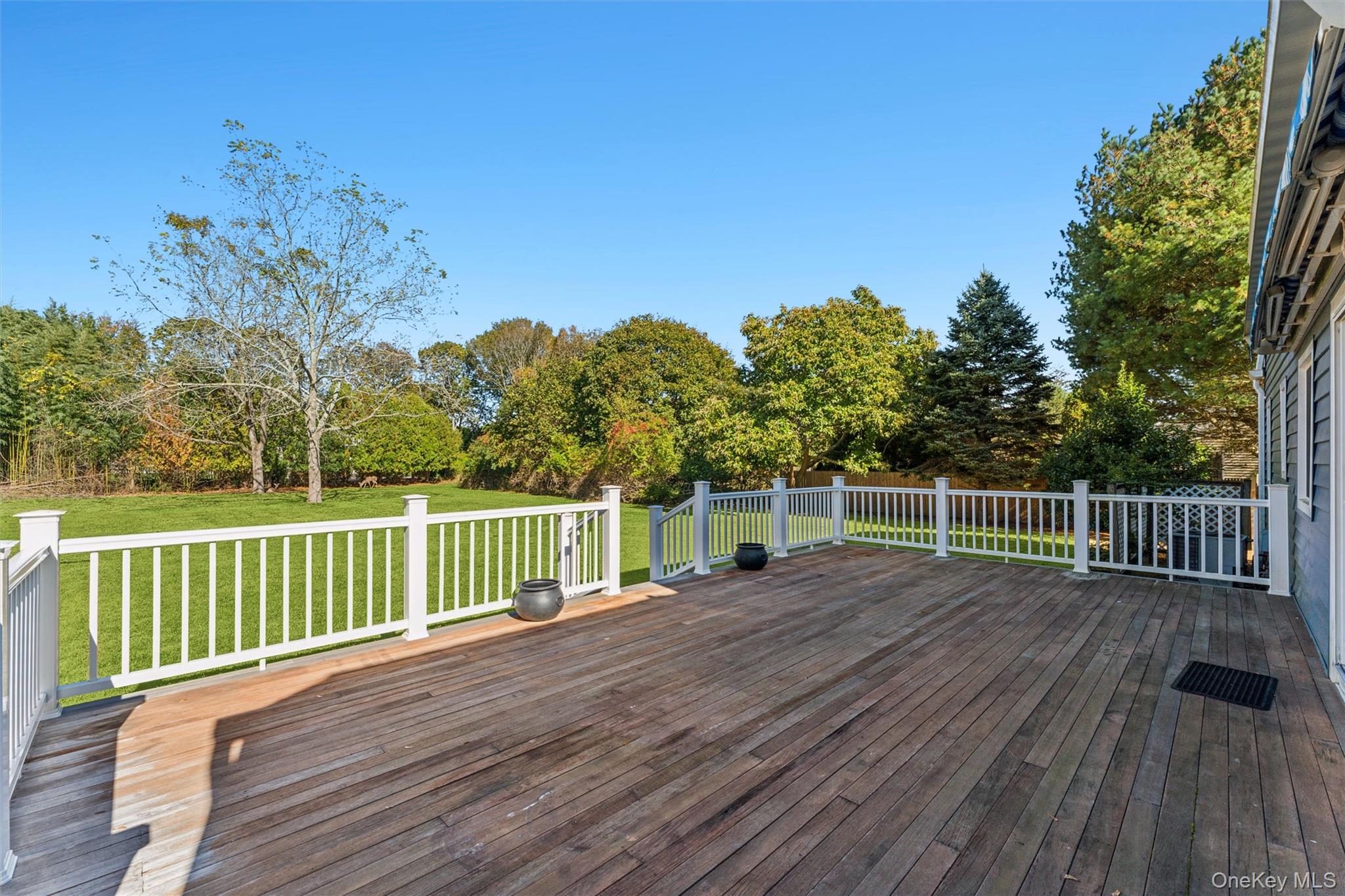 15 Cedar Street, Center Moriches, NY 11934