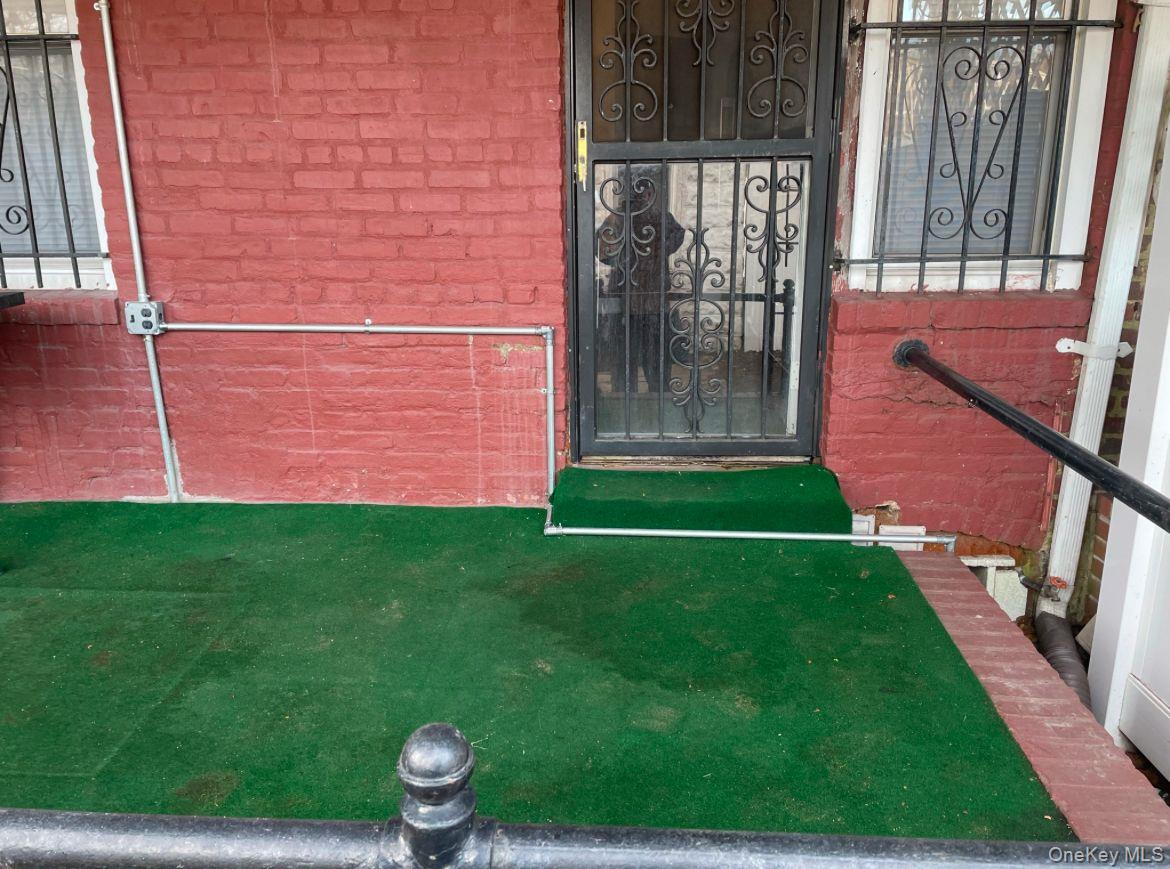 114-25 201st Street, Saint Albans, NY 11412