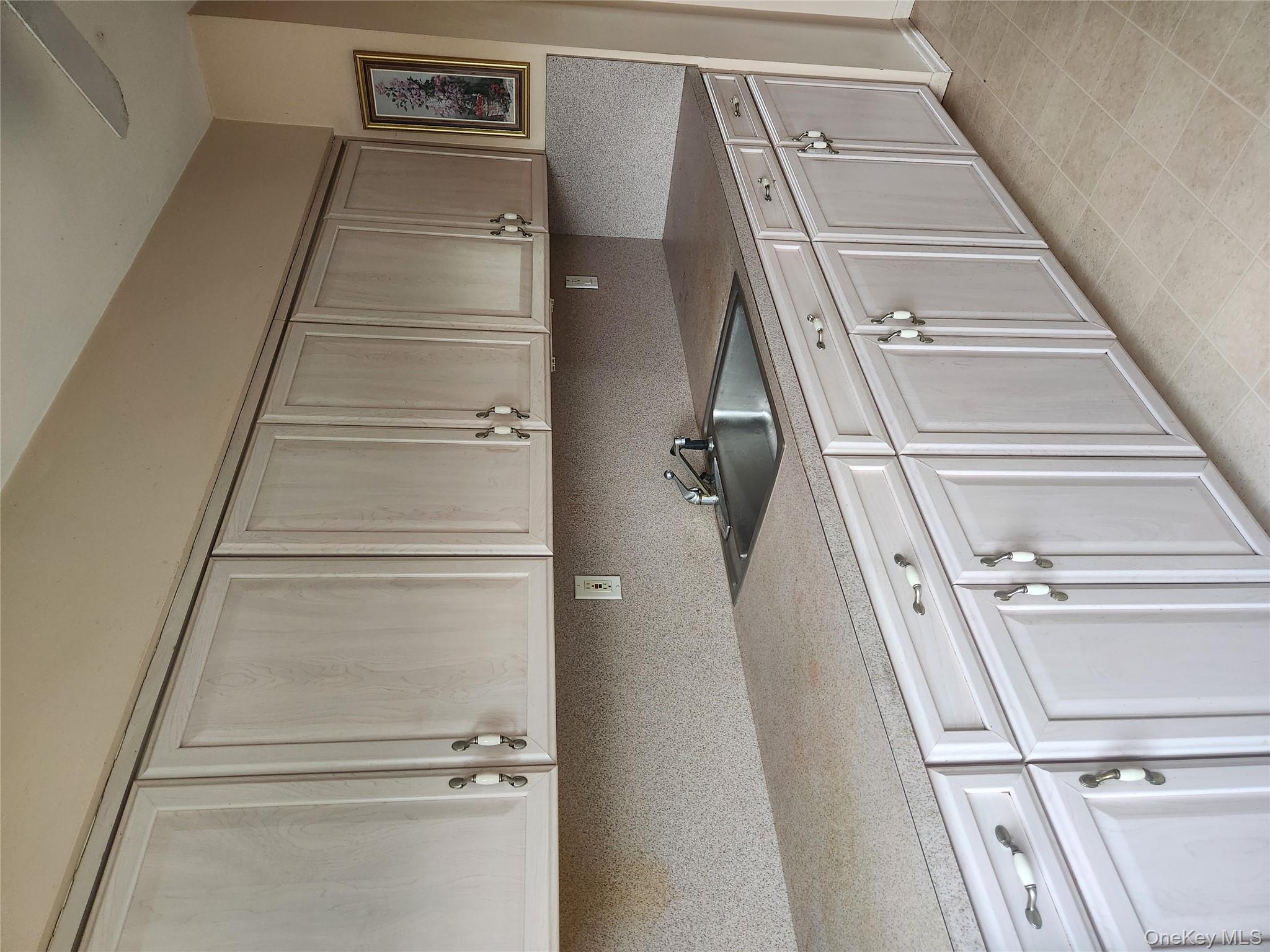 47 15th Avenue, West Babylon, NY 11704