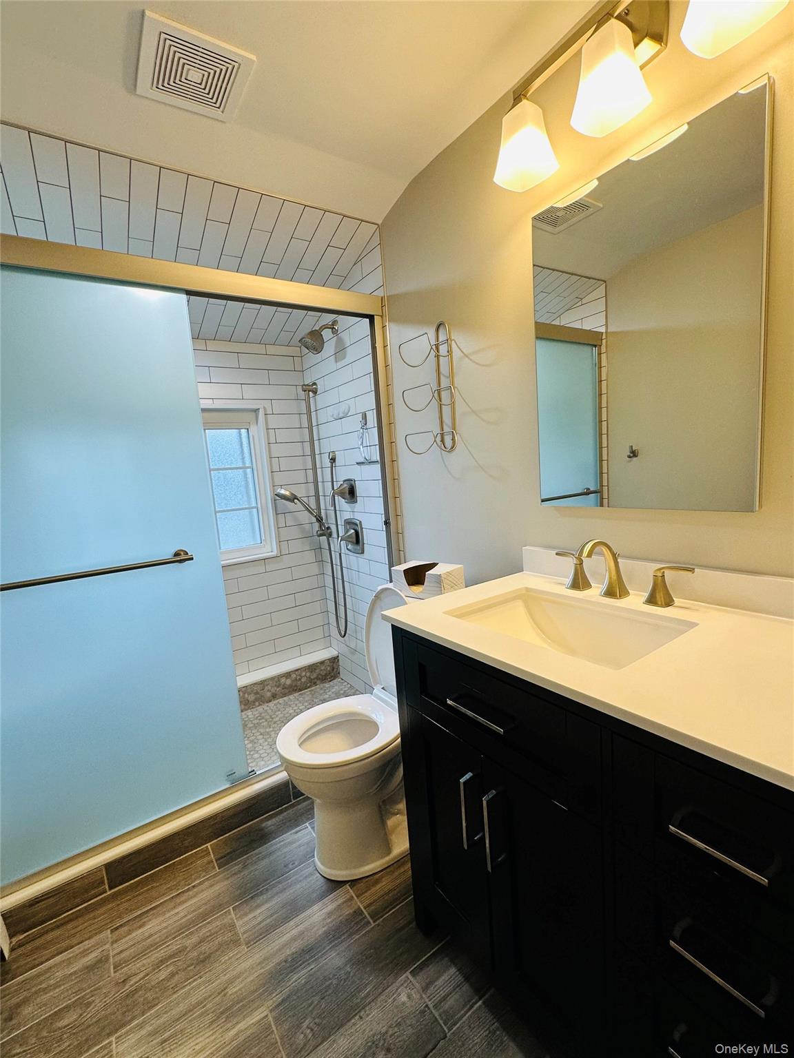 86 Shepherd Lane, Levittown, NY 11756