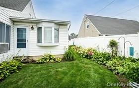 86 Shepherd Lane, Levittown, NY 11756