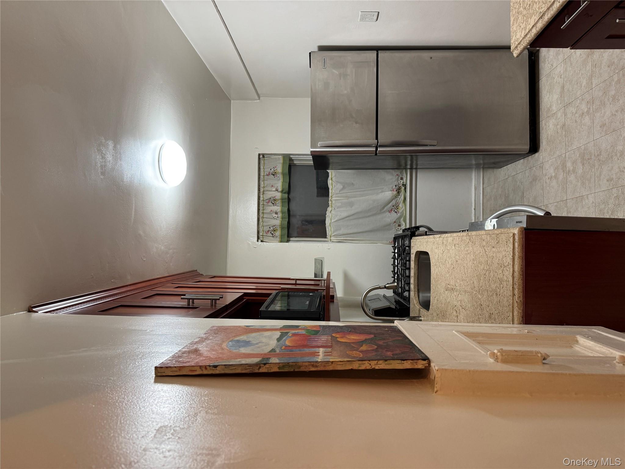 141-17 78 Rd # 1O, Kew Garden Hills, NY 11367