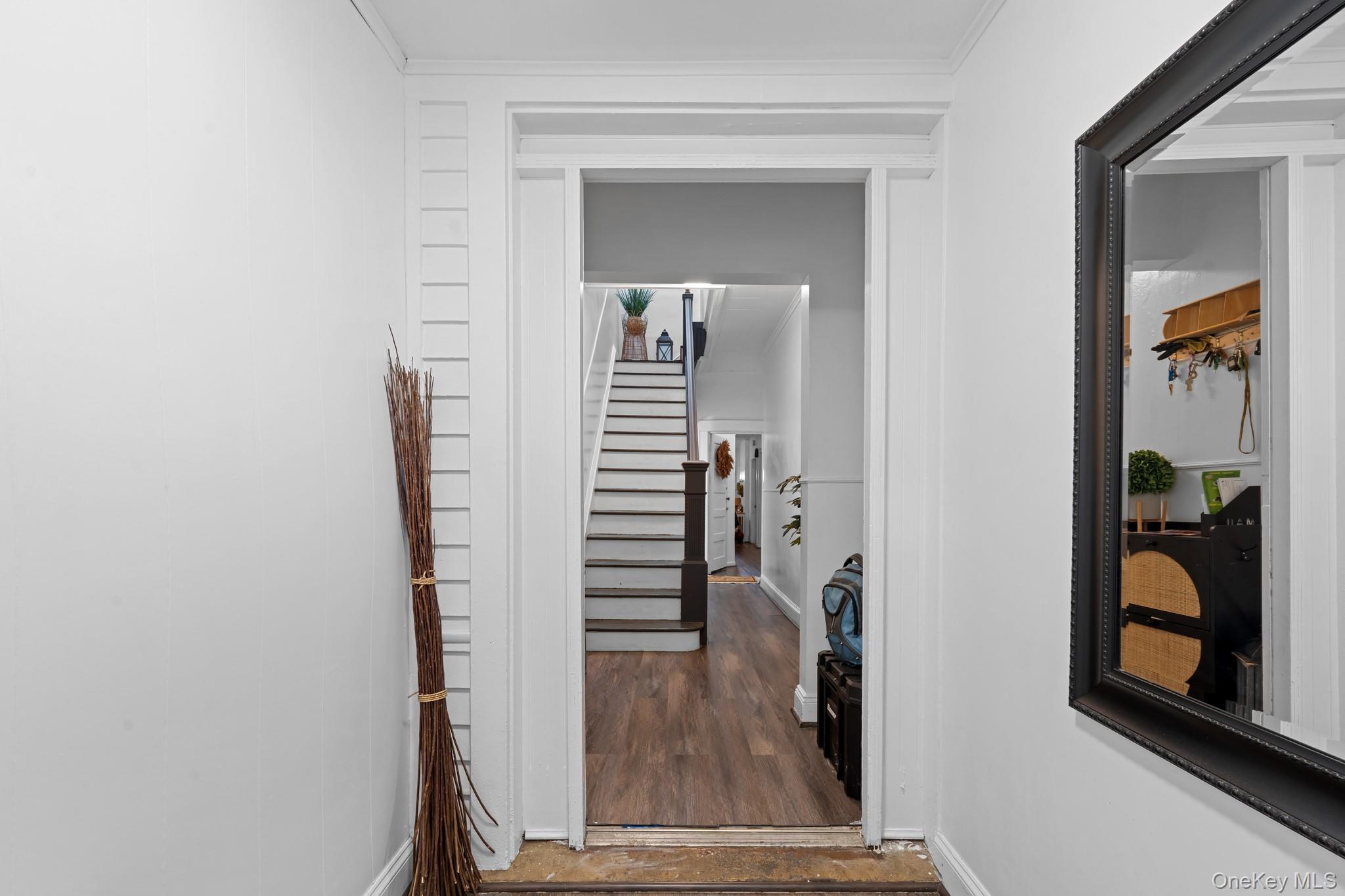 10439 90th Avenue, Richmond Hill, NY 11418