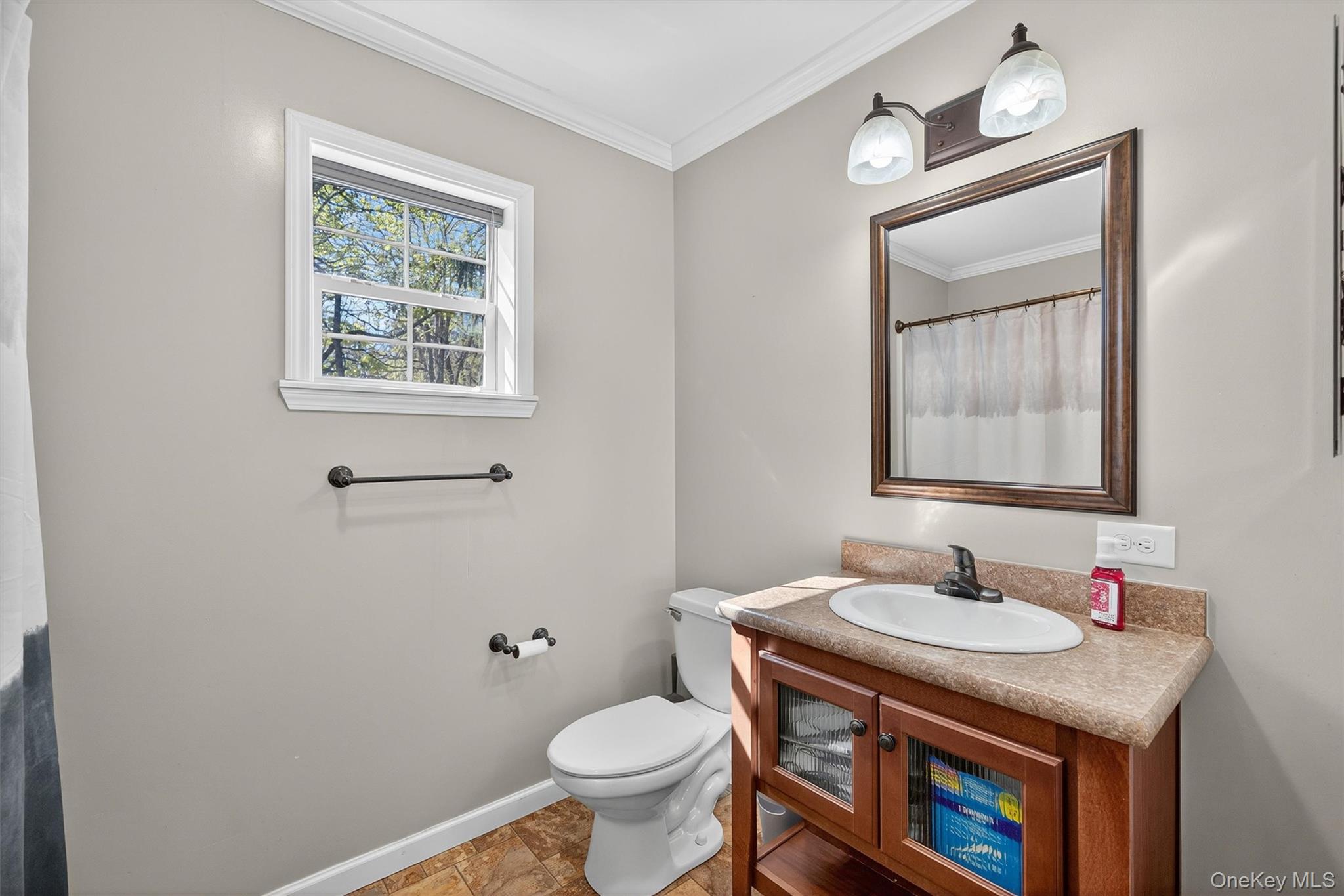 13 Walker Valley Road, Pine Bush, NY 12566