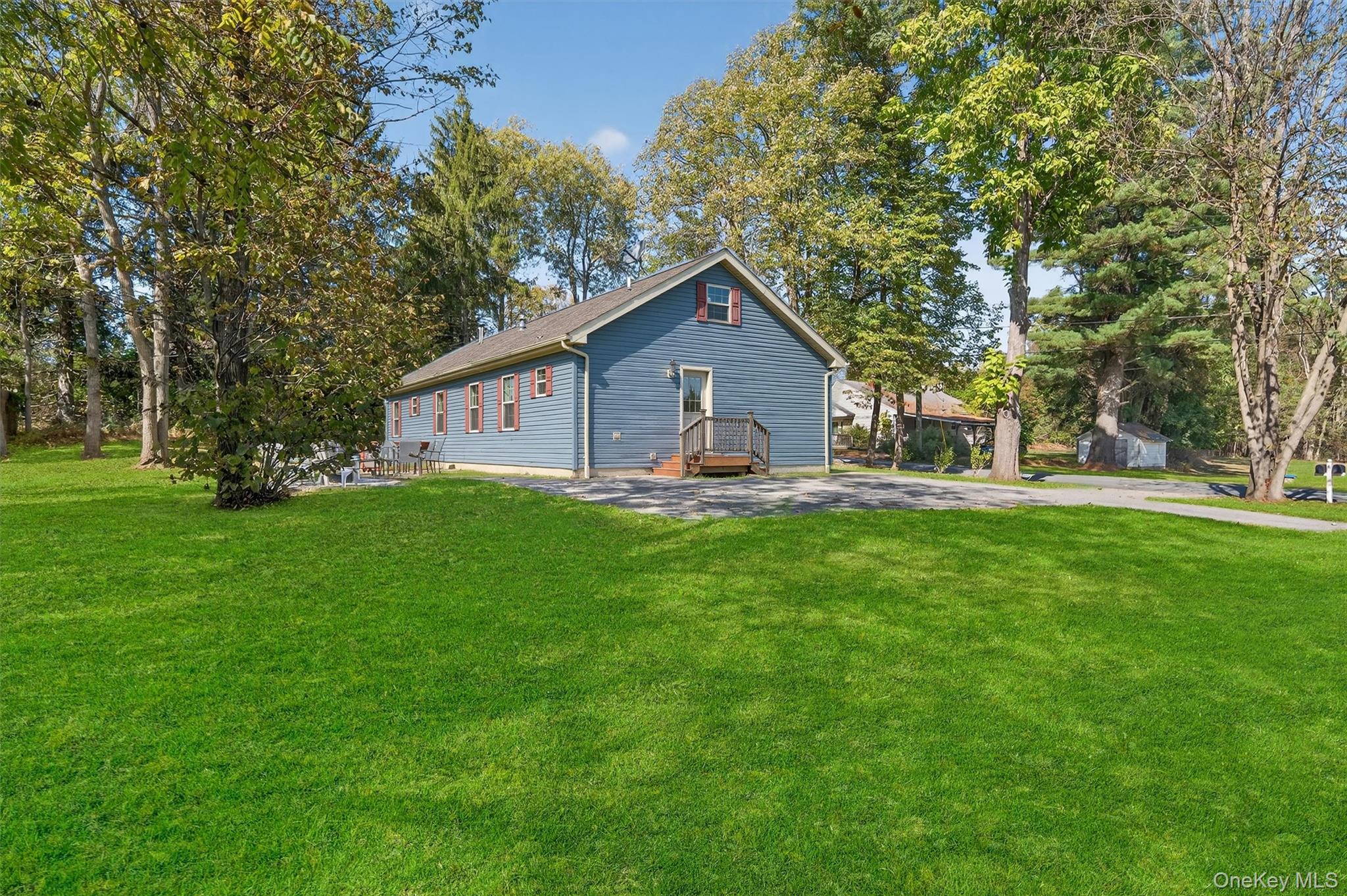 13 Walker Valley Road, Pine Bush, NY 12566