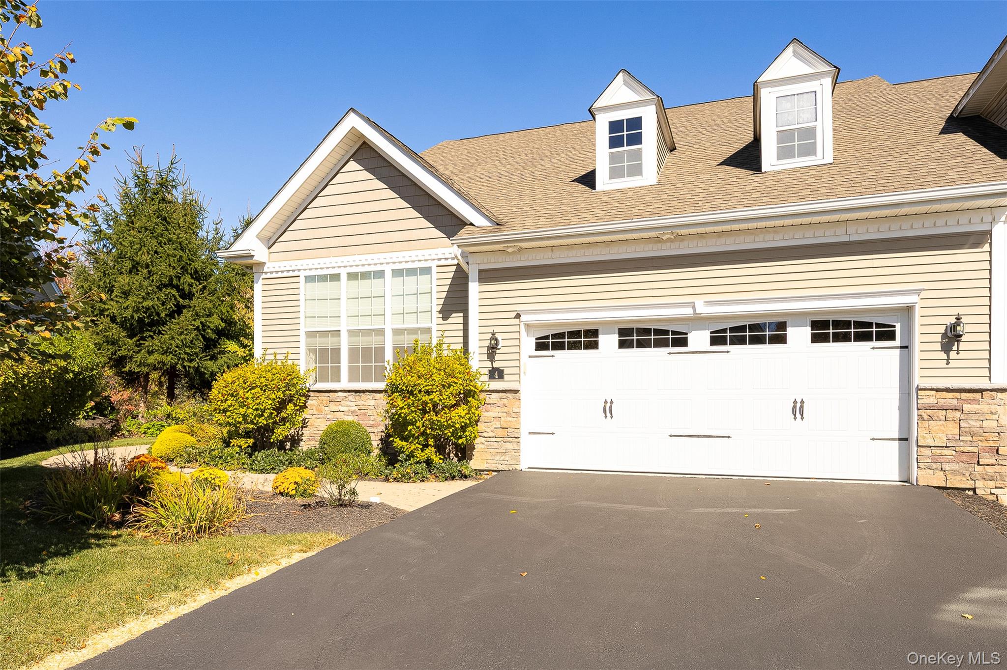 4 Avondale Lane, Wappingers Falls, NY 12590