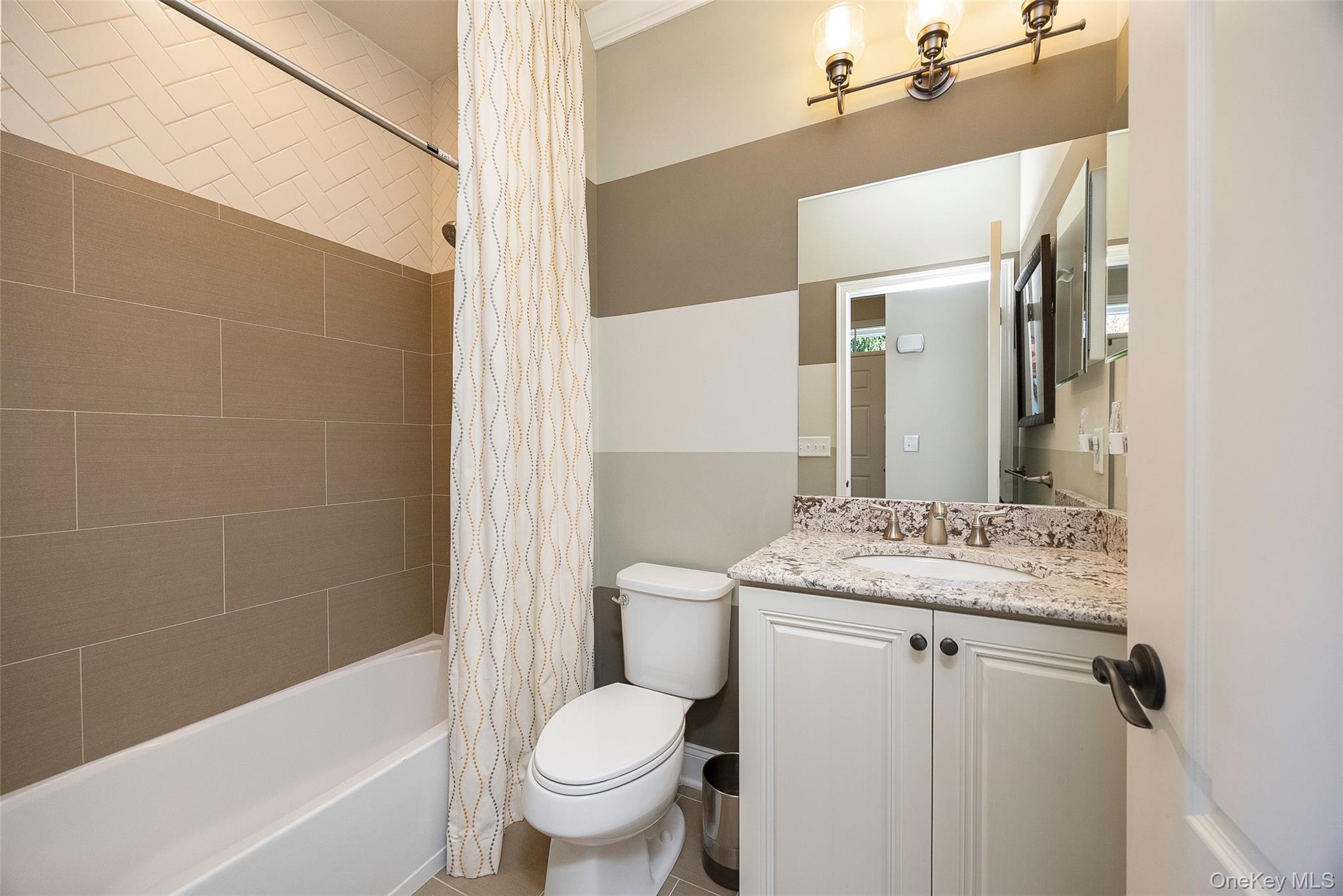 4 Avondale Lane, Wappingers Falls, NY 12590