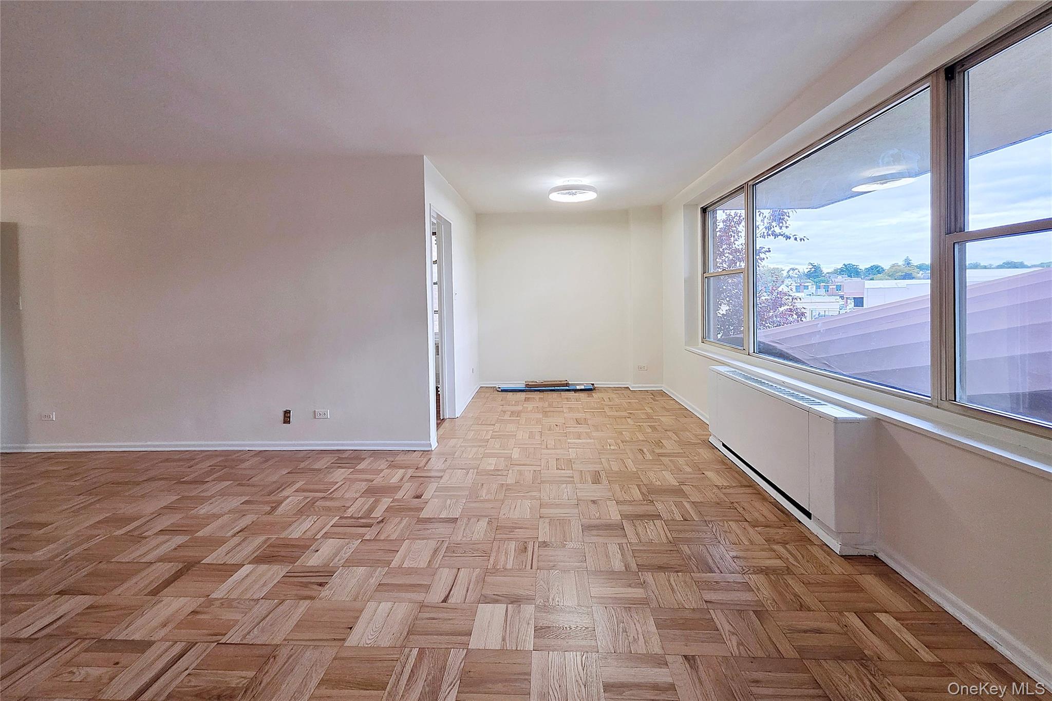 212-30 23rd Ave # 1H, Bayside, NY 11360