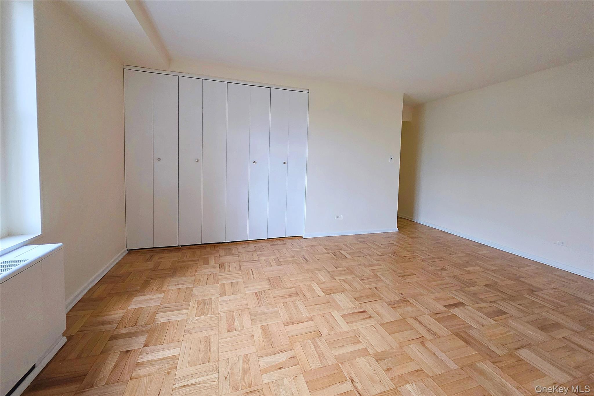 212-30 23rd Ave # 1H, Bayside, NY 11360