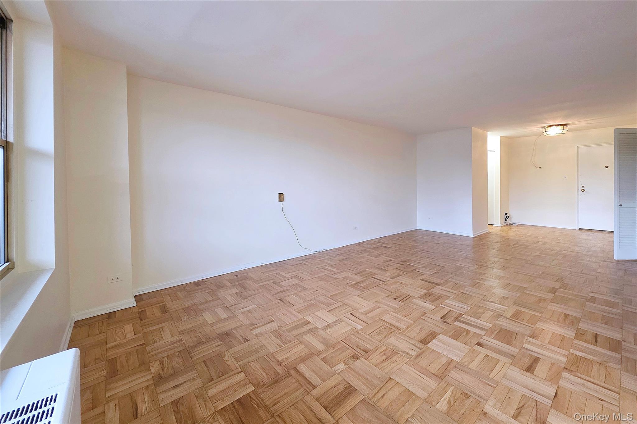 212-30 23rd Ave # 1H, Bayside, NY 11360