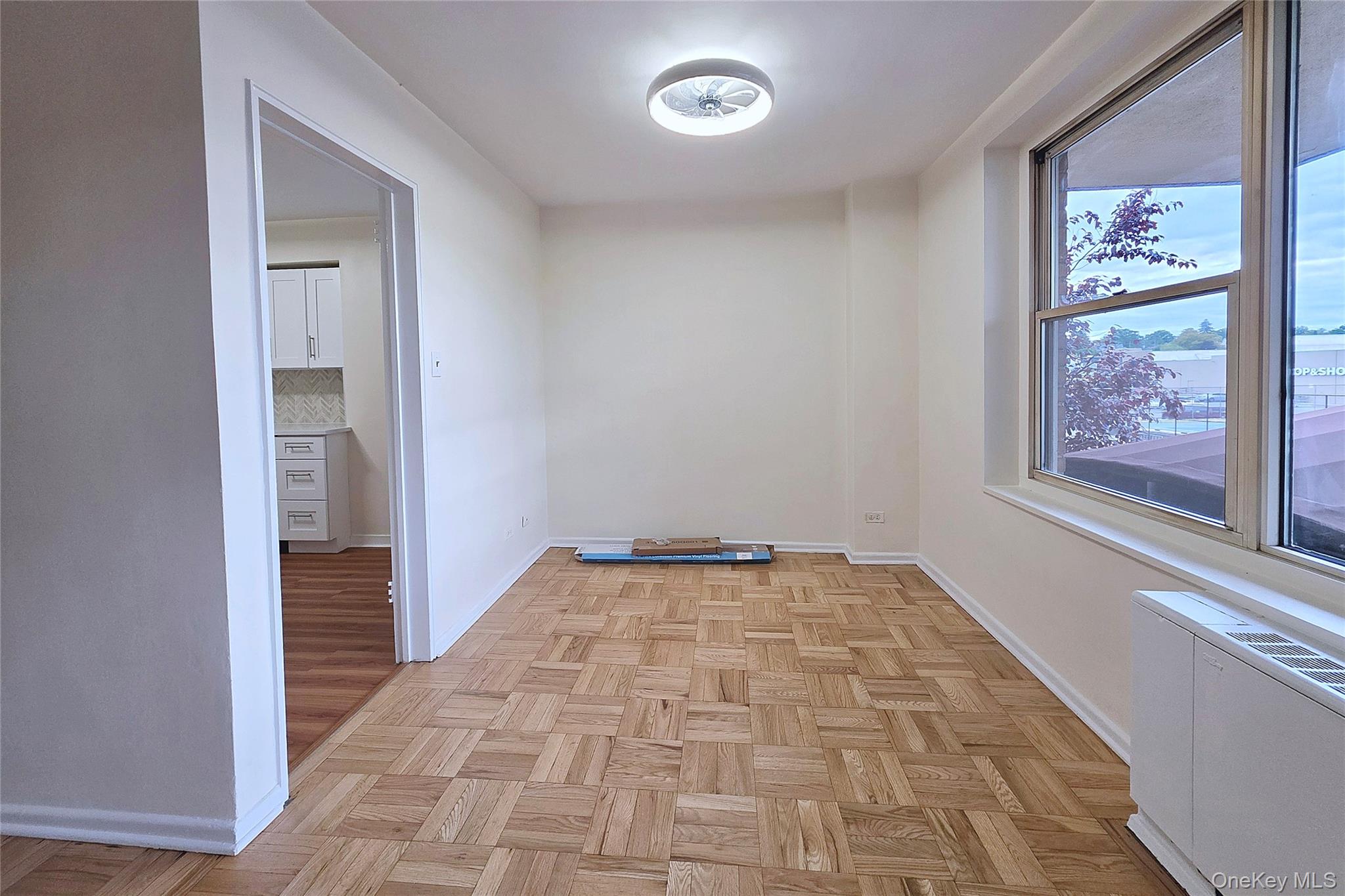 212-30 23rd Ave # 1H, Bayside, NY 11360