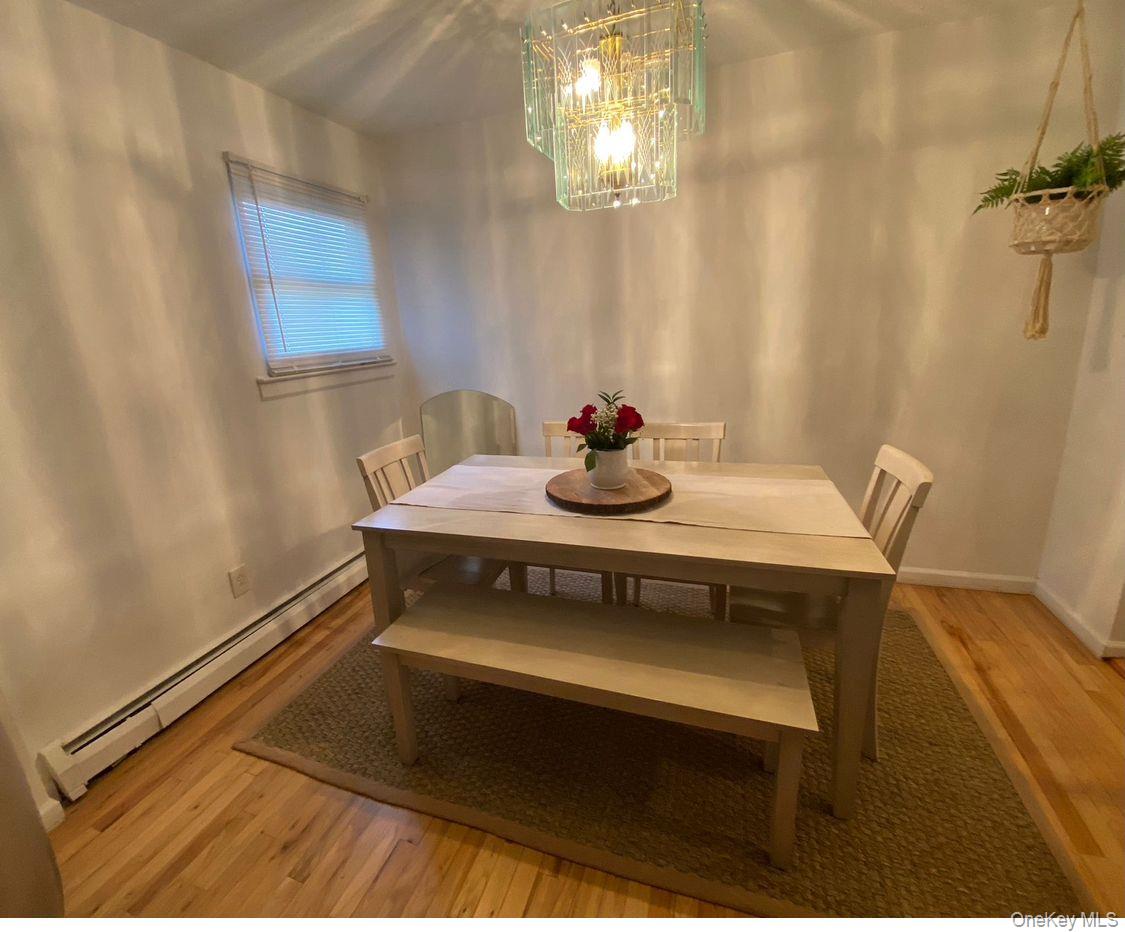 37 Broadway, West Babylon, NY 11704