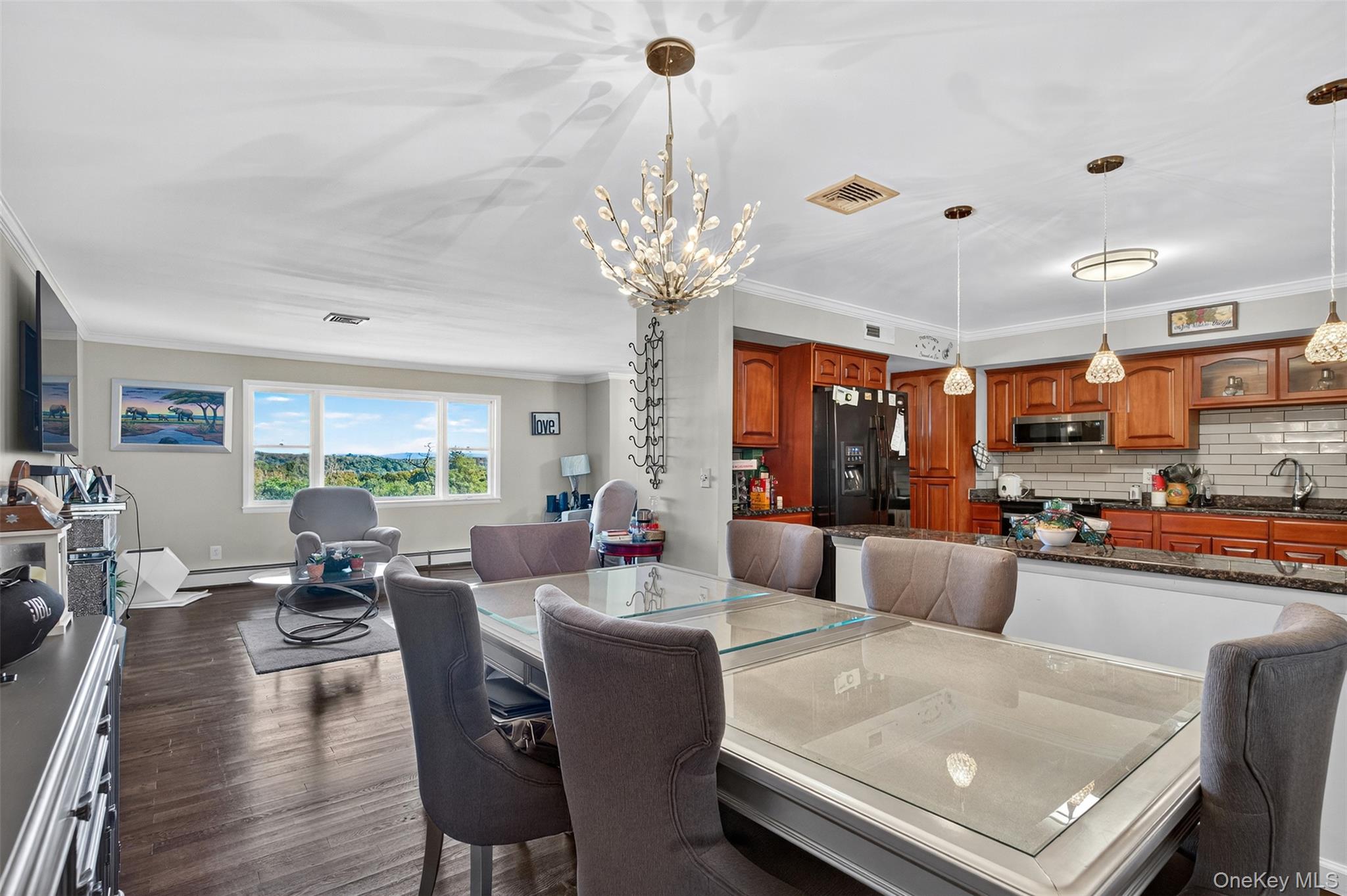 7 Mount Rose Road, Marlboro, NY 12542