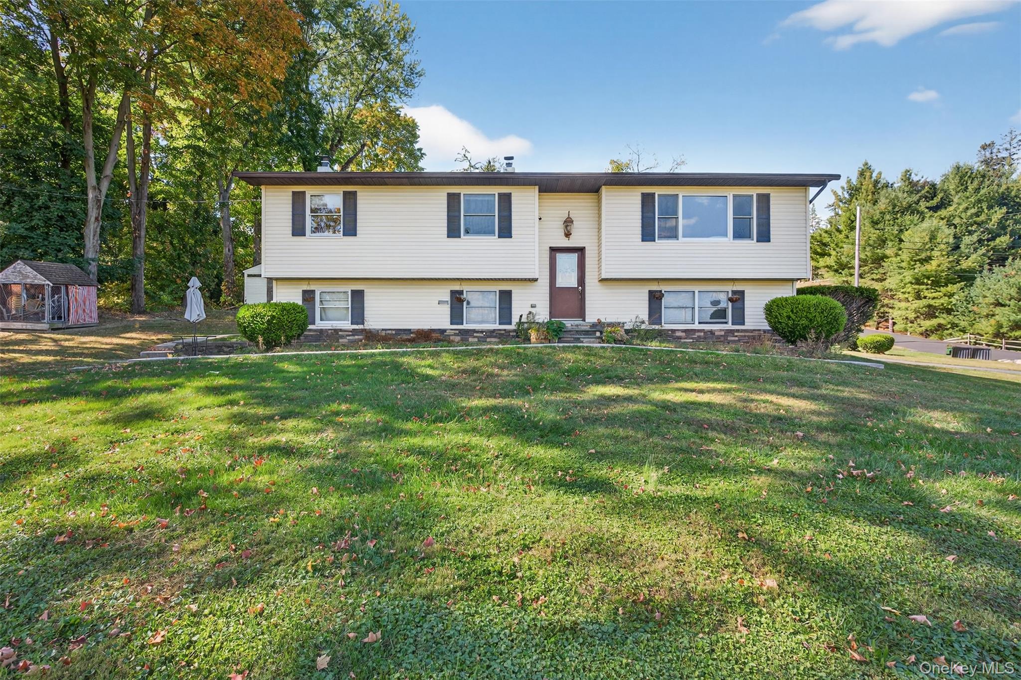 7 Mount Rose Road, Marlboro, NY 12542