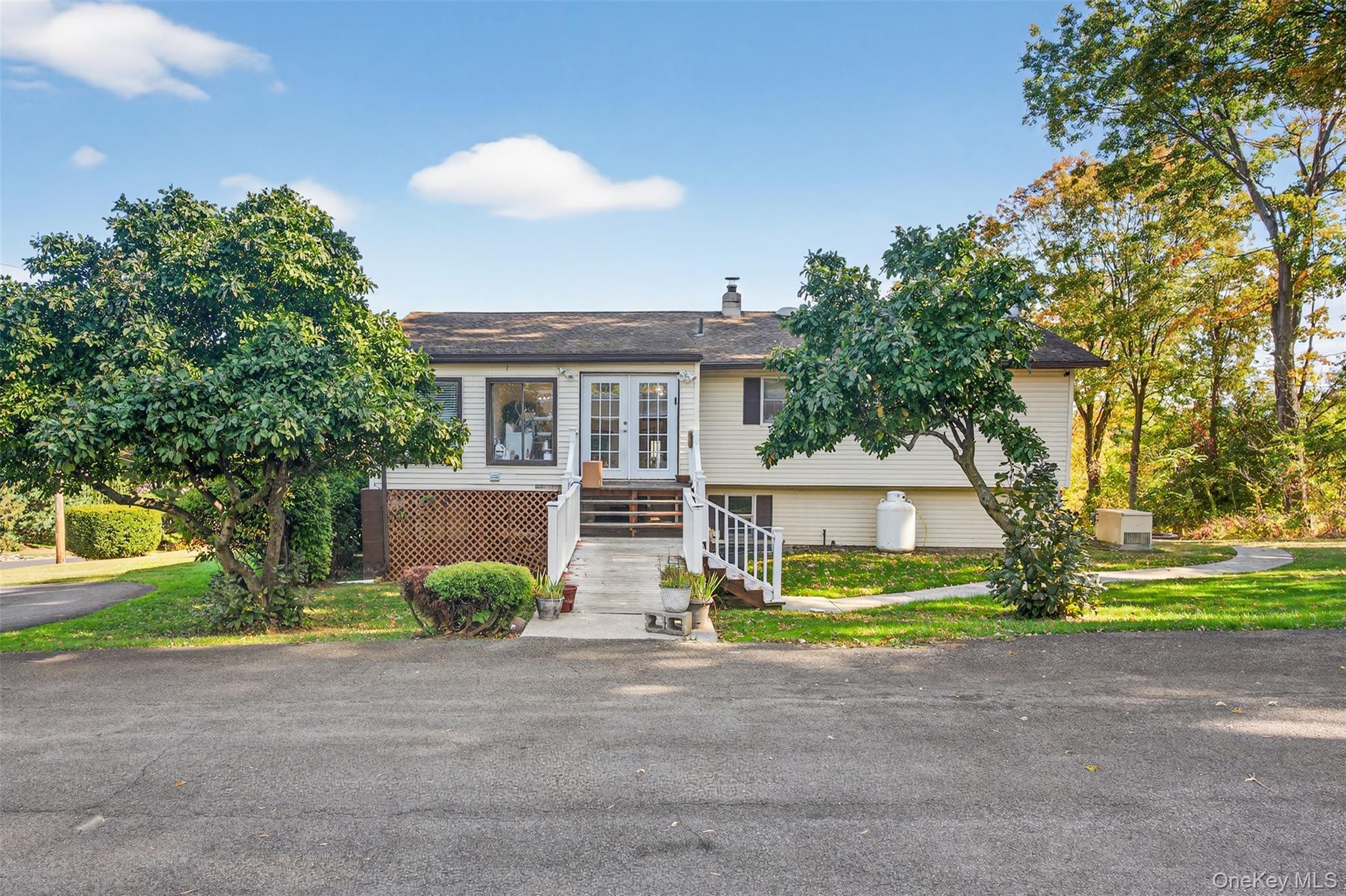 7 Mount Rose Road, Marlboro, NY 12542