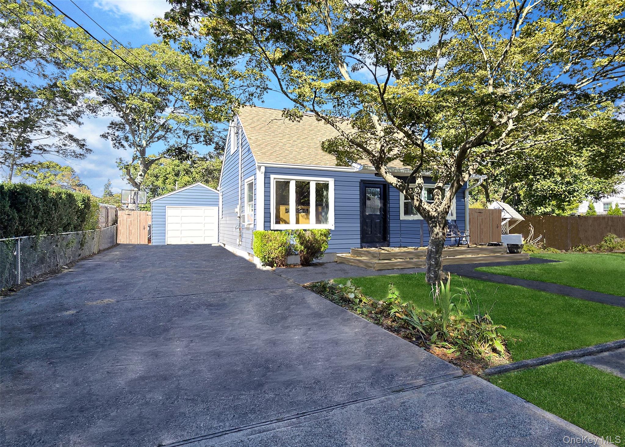 33 Sherwood Drive, Mastic Beach, NY 11951