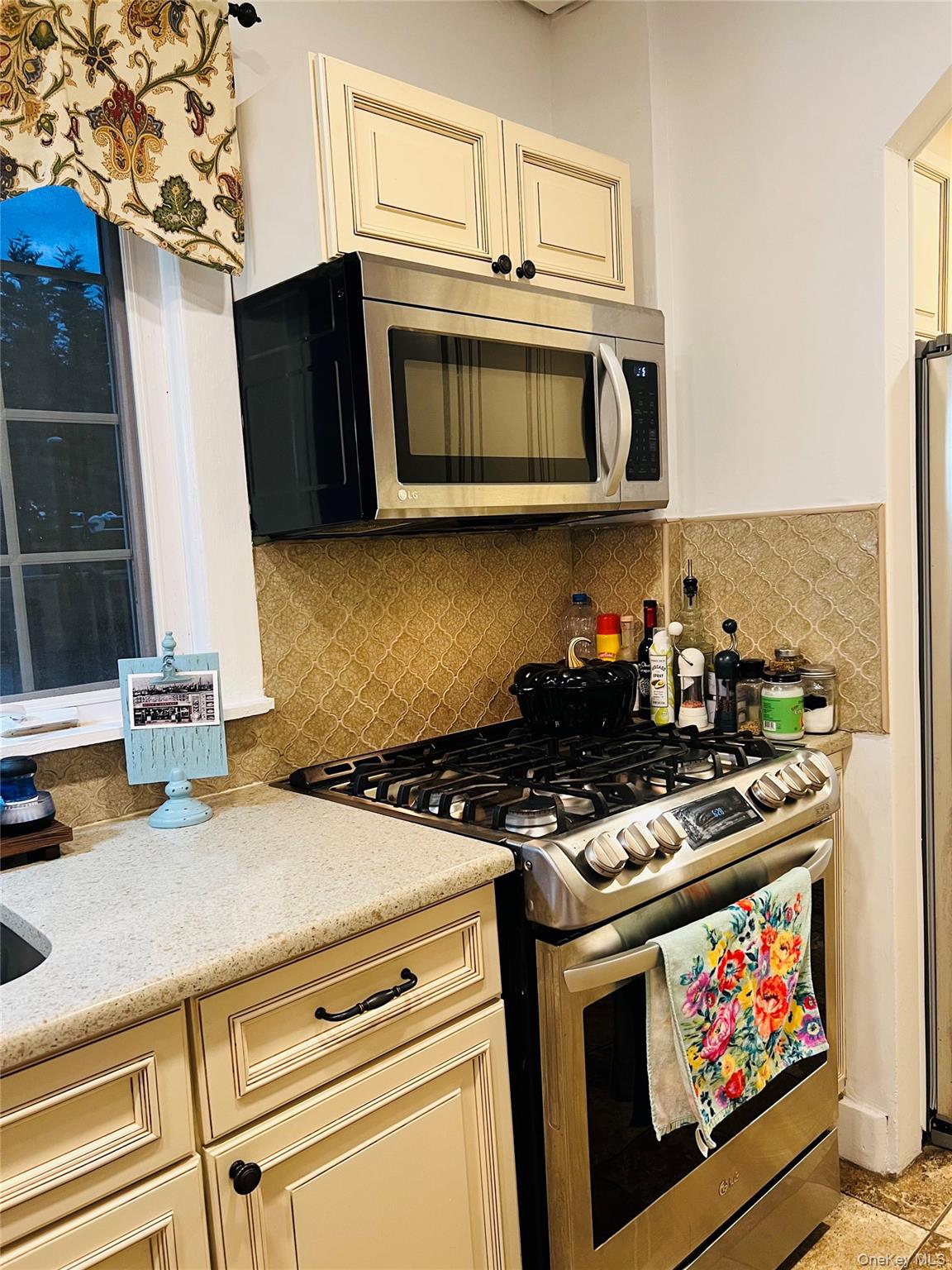 512 Logan Avenue, Bronx, NY 10465