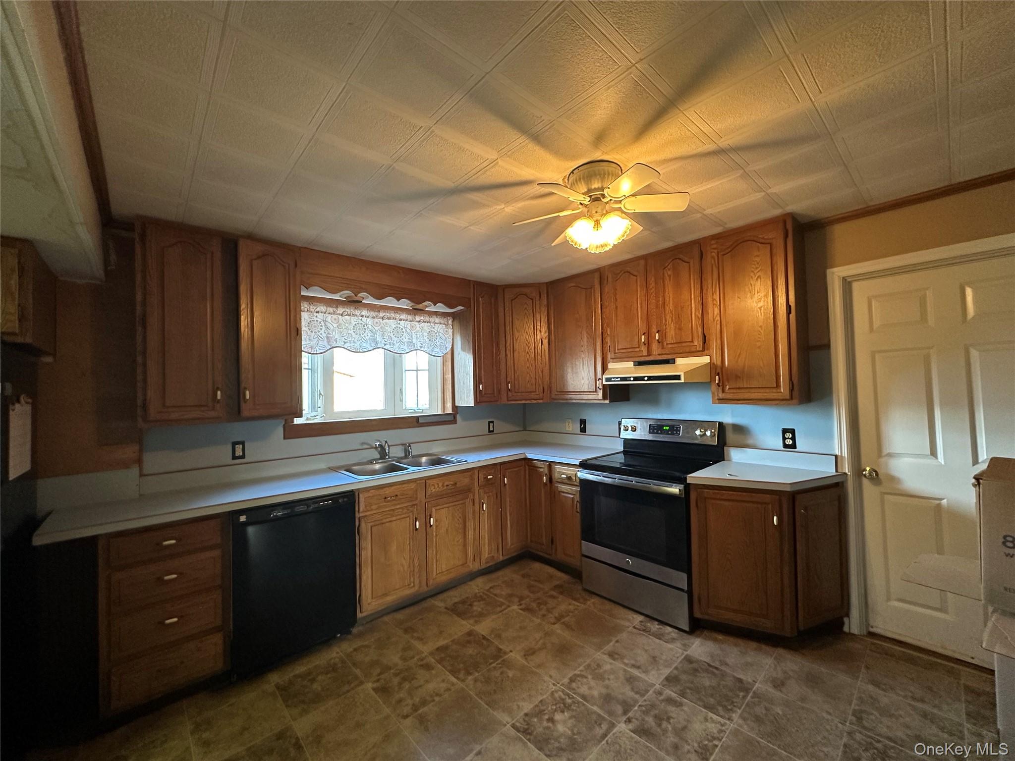 172 Main Street, Gardiner, NY 12525